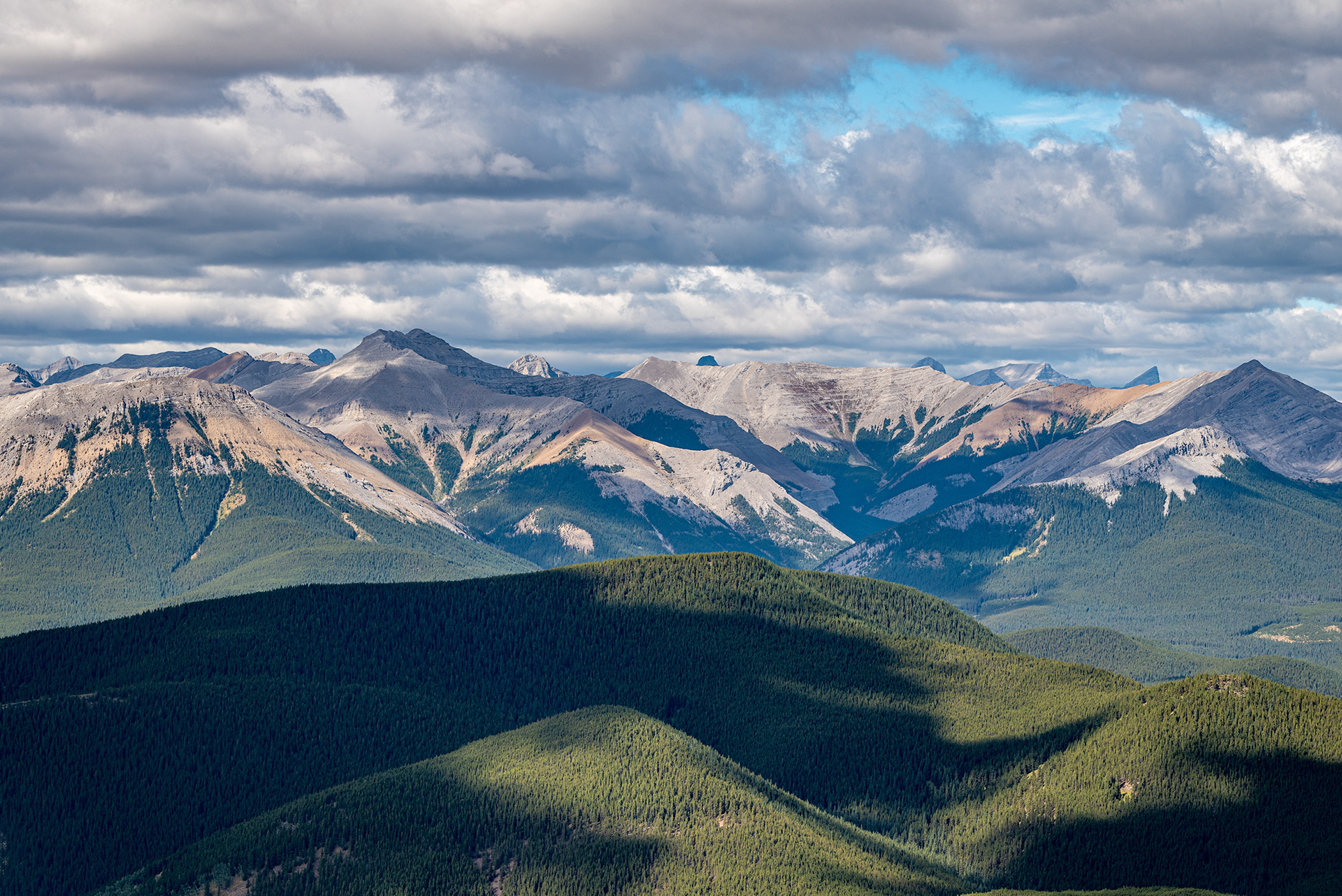 A (102 mm) view from Prairie Mountain