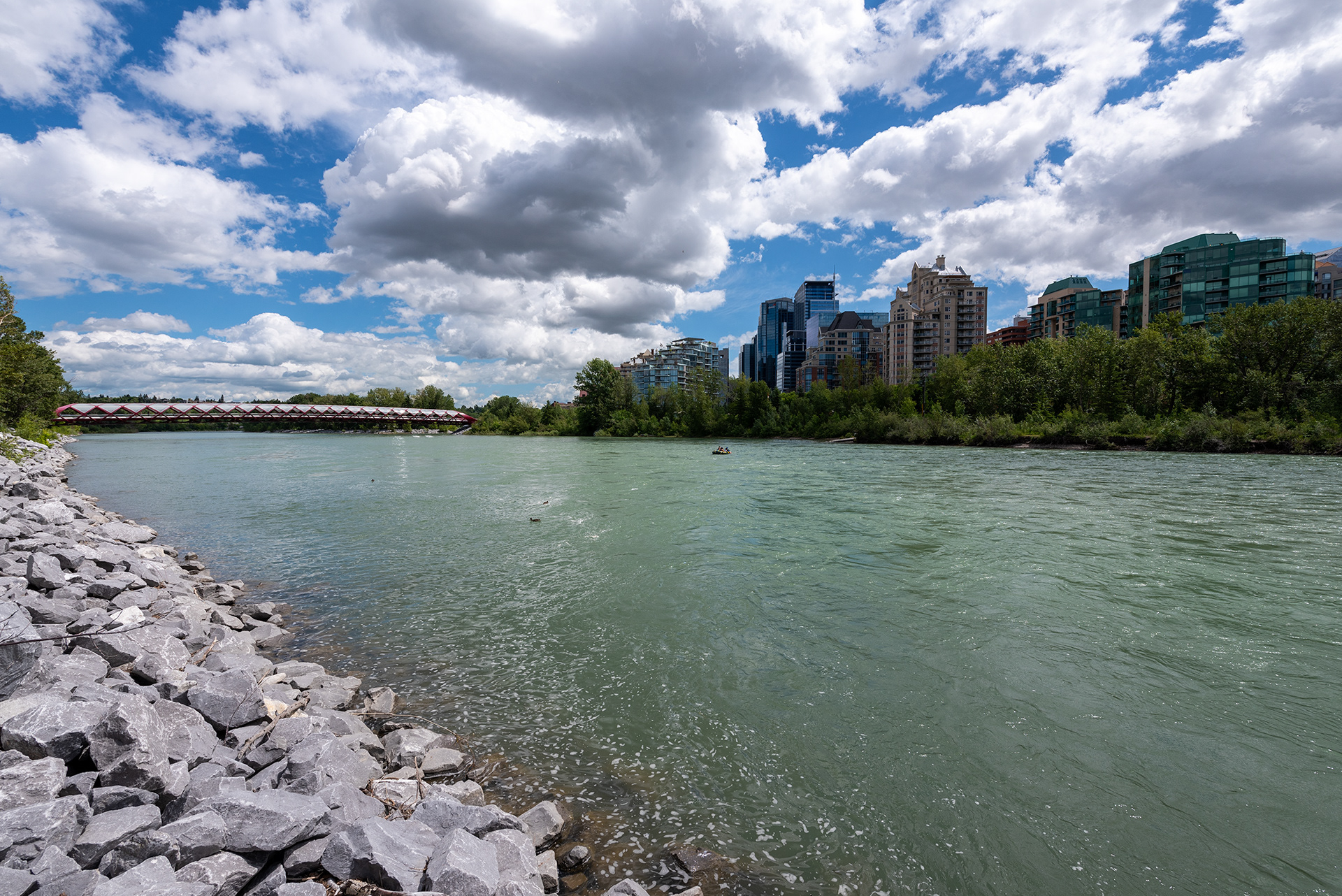 Downtown view from the Pathway alongside Memorial Drive, Calgary, Alberta