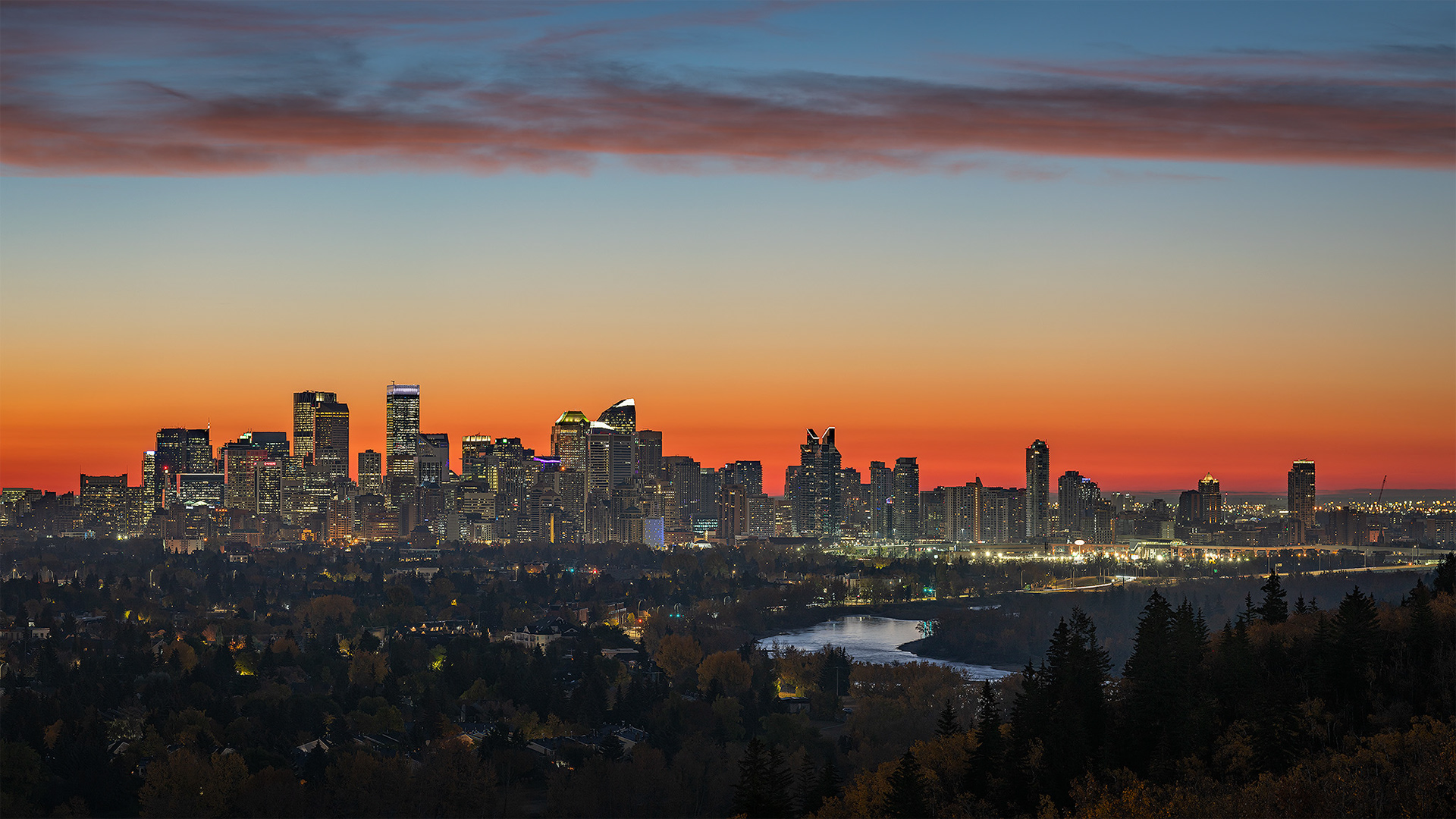 The Downtown Calgary skyline at Sunrise, from Edworthy Park, Calgary, AB - October 10th (7:00 AM, 16:9 5 shot stitched pano - 117 Mp)