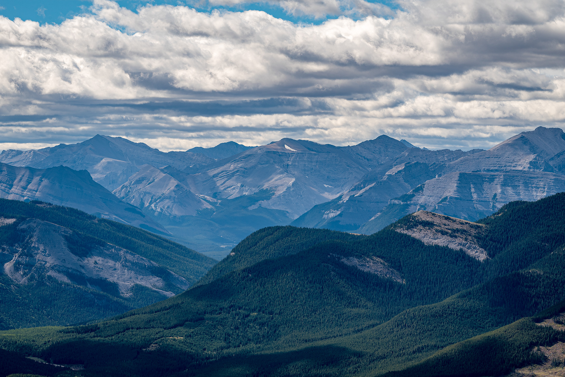 A (135 mm) view from Prairie Mountain