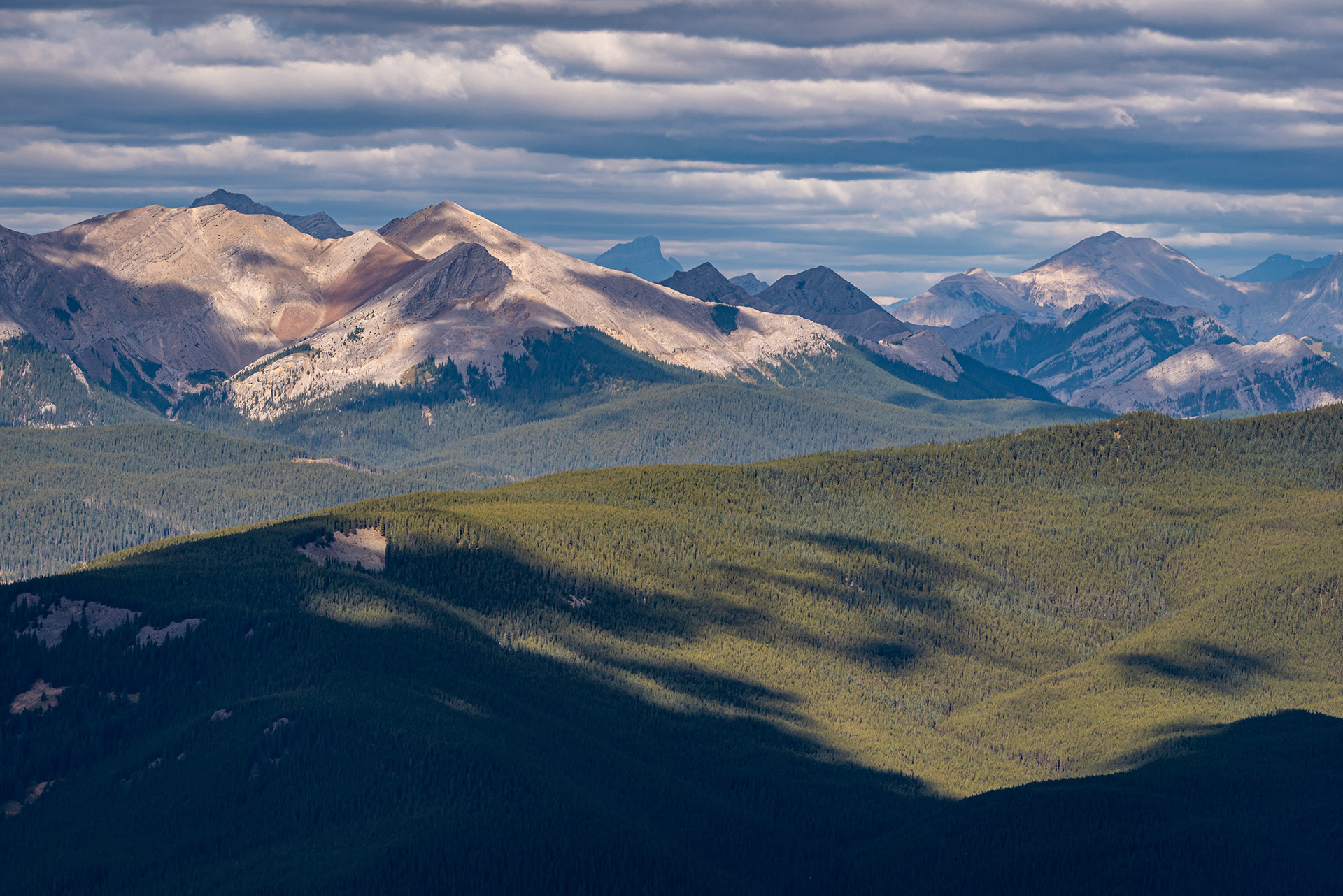 A (200 mm) view from Prairie Mountain