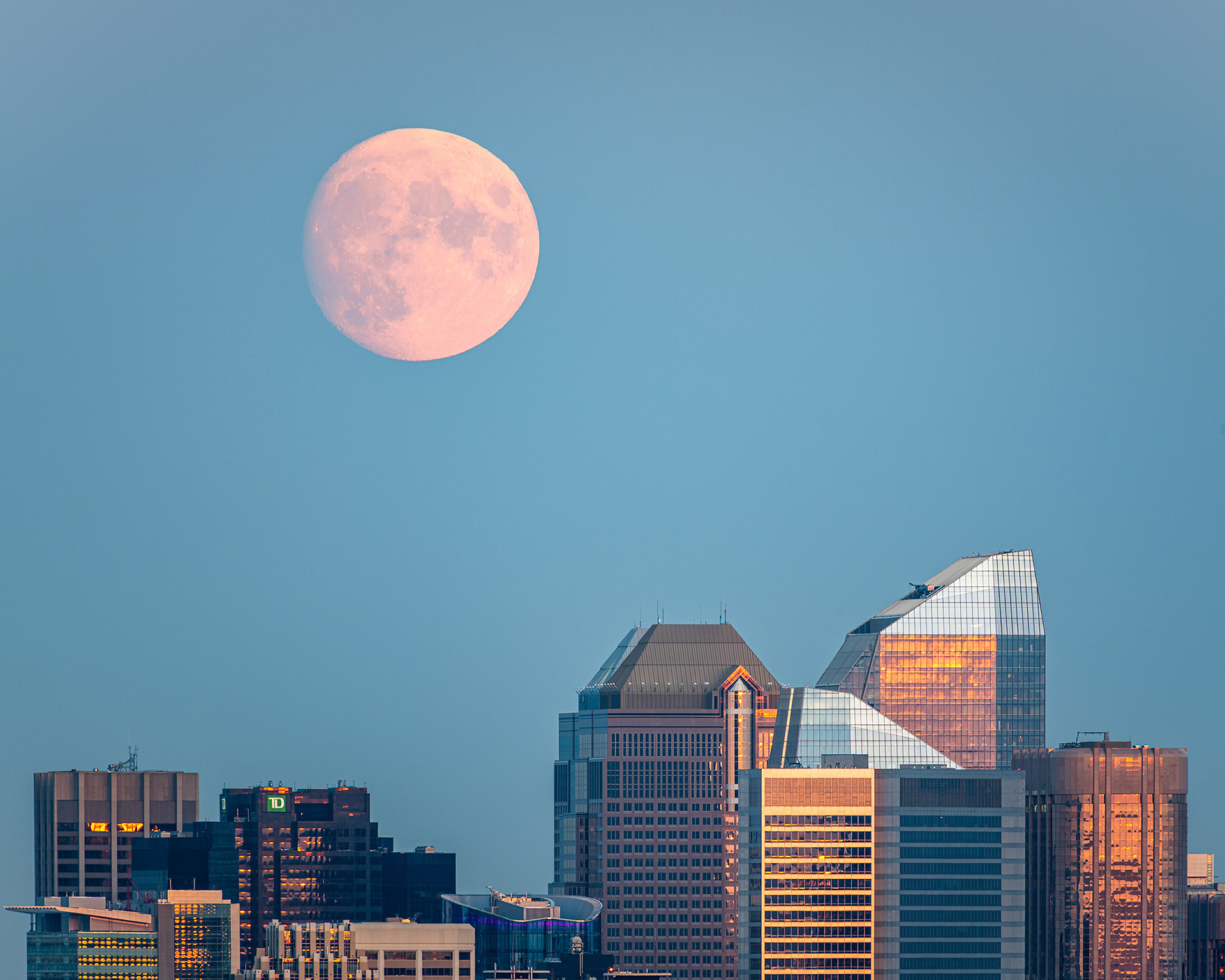The rising Moon over a portion of the Downtown Calgary skyline, from Edworthy Park, Calgary, AB - October 7th (6:55 PM, 38 Mp)