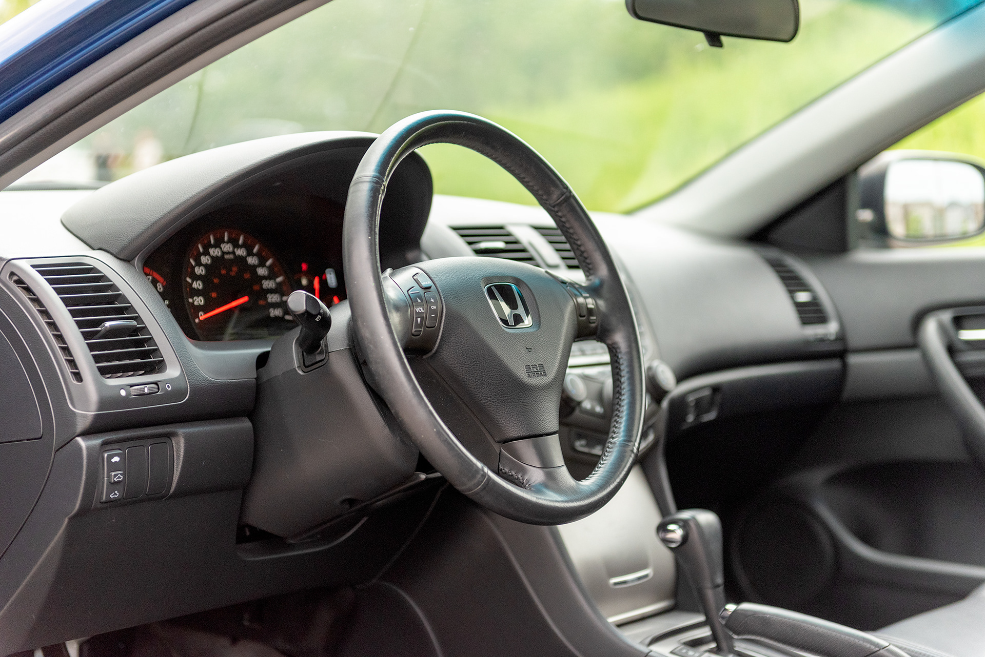 2003 Honda Accord Coupe dash