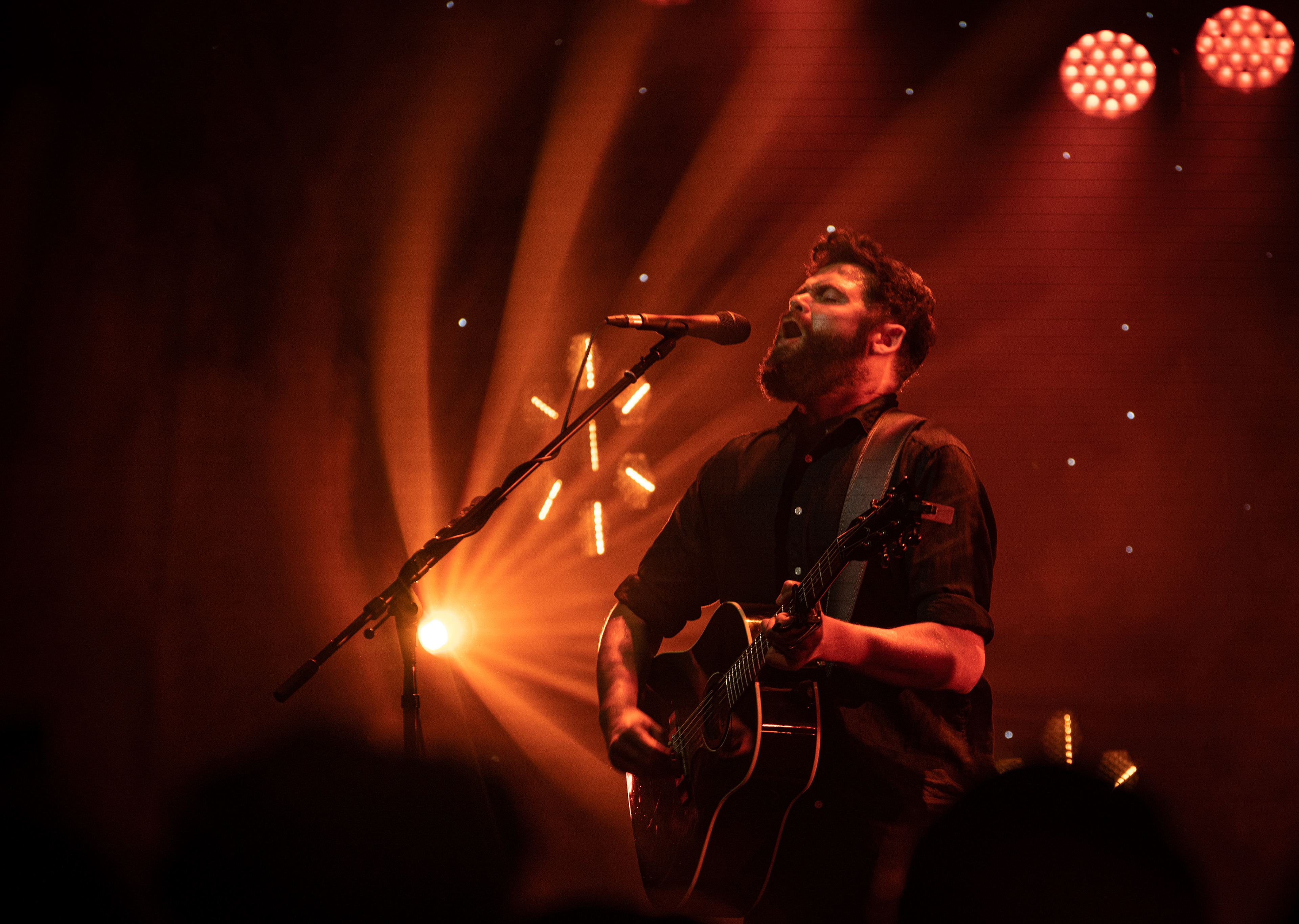 12/09/2022 Kraków, Poland. Passenger performing at the Klub Studio. The Indie/Folk musician Mike Rosenberg sang in Poland again after a long break caused by Covid-19.