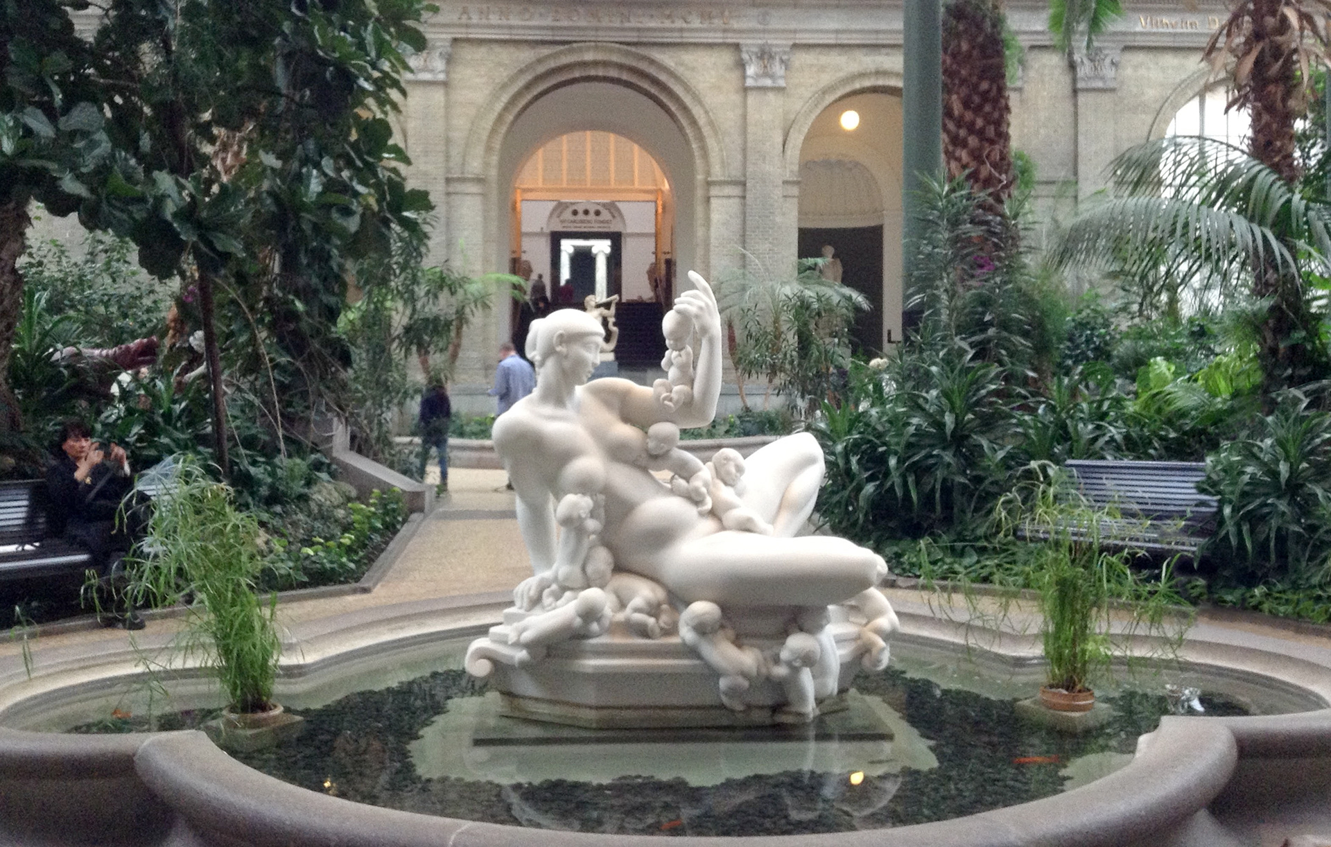 MARIANNE RAFTER IS A FASHION, PORTRAIT AND LIFESTYLE PHOTOGRAPHER NEW YORK