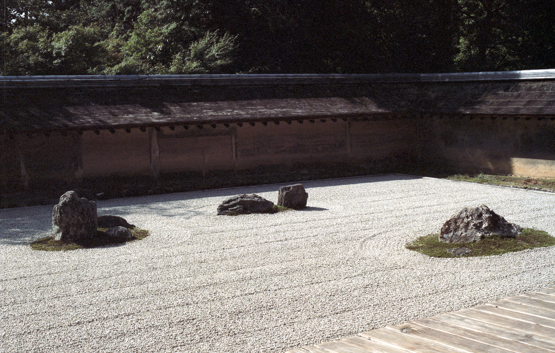 MARIANNE RAFTER IS A FASHION, PORTRAIT AND LIFESTYLE PHOTOGRAPHER BASED IN NEW YORK japan