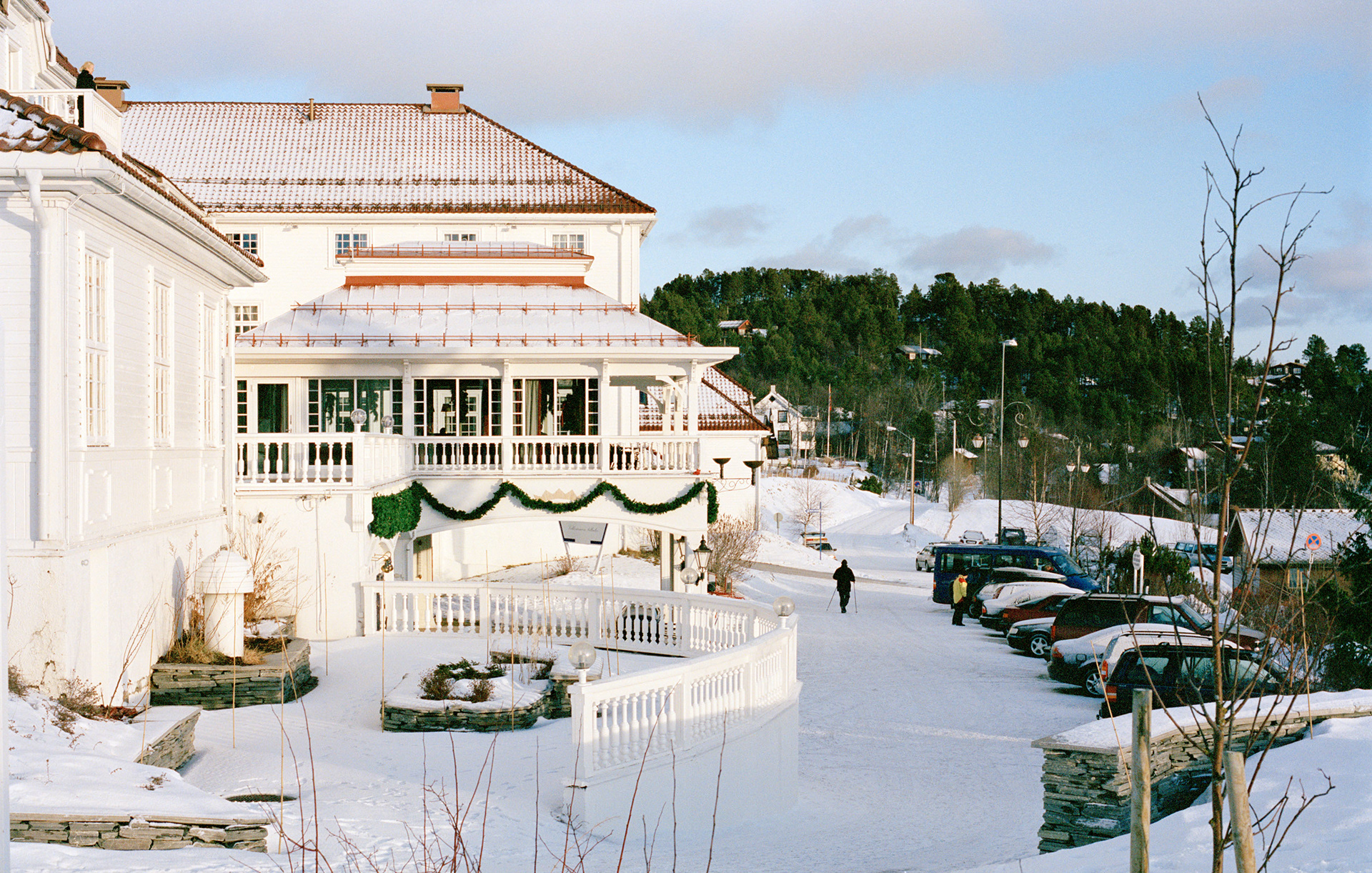 MARIANNE RAFTER IS A FASHION, PORTRAIT AND LIFESTYLE PHOTOGRAPHER BASED IN NEW YORK dr. holms geilo norway