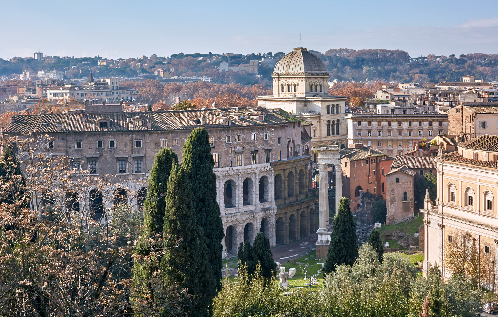 MARIANNE RAFTER IS A FASHION, PORTRAIT AND LIFESTYLE PHOTOGRAPHER BASED IN NEW YORK