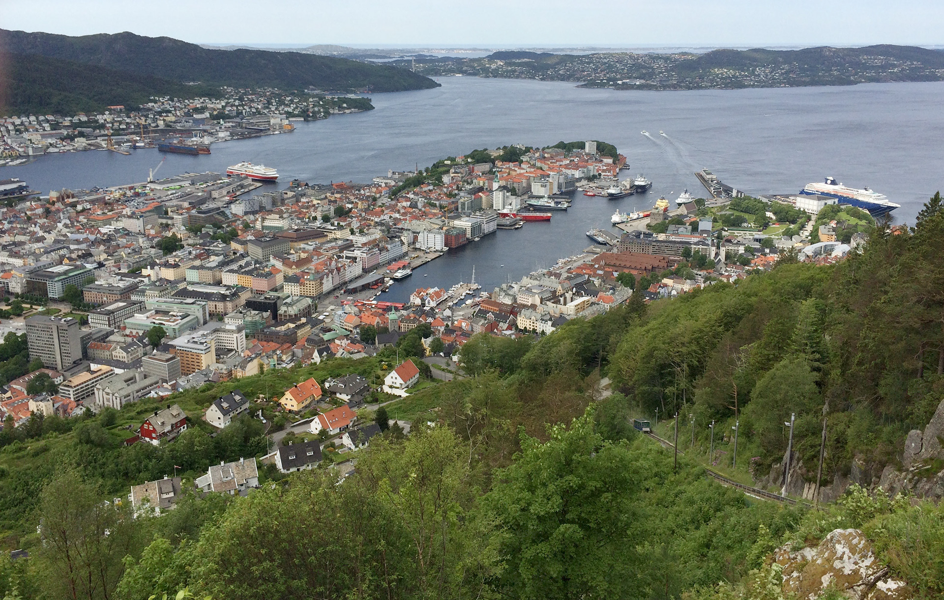 MARIANNE RAFTER IS A FASHION, PORTRAIT AND LIFESTYLE PHOTOGRAPHER BASED IN NEW YORK norwegian fjords mountains bergen