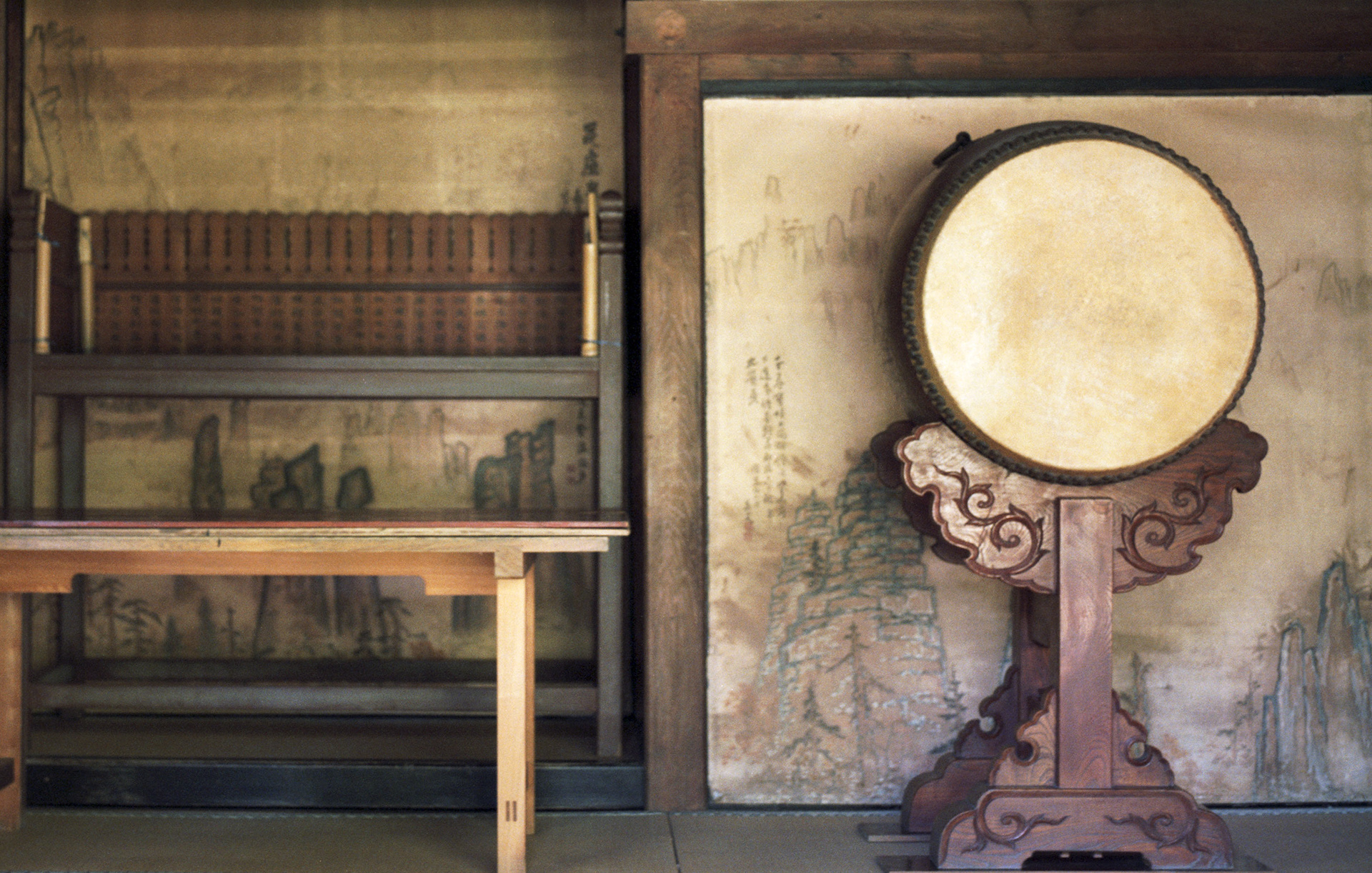 MARIANNE RAFTER IS A FASHION, PORTRAIT AND LIFESTYLE PHOTOGRAPHER BASED IN NEW YORK japan