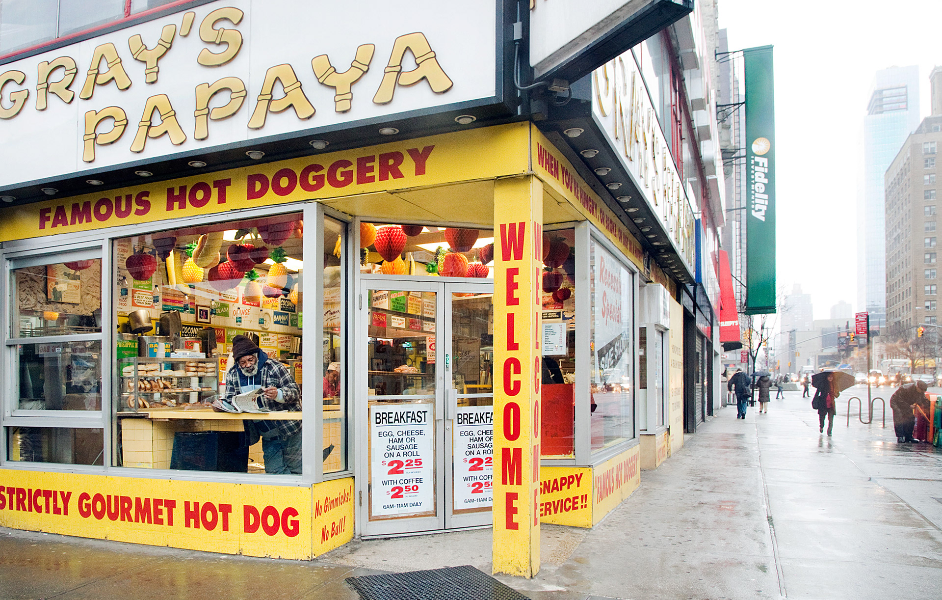 MARIANNE RAFTER IS A FASHION, PORTRAIT AND LIFESTYLE PHOTOGRAPHER BASED IN NEW YORK