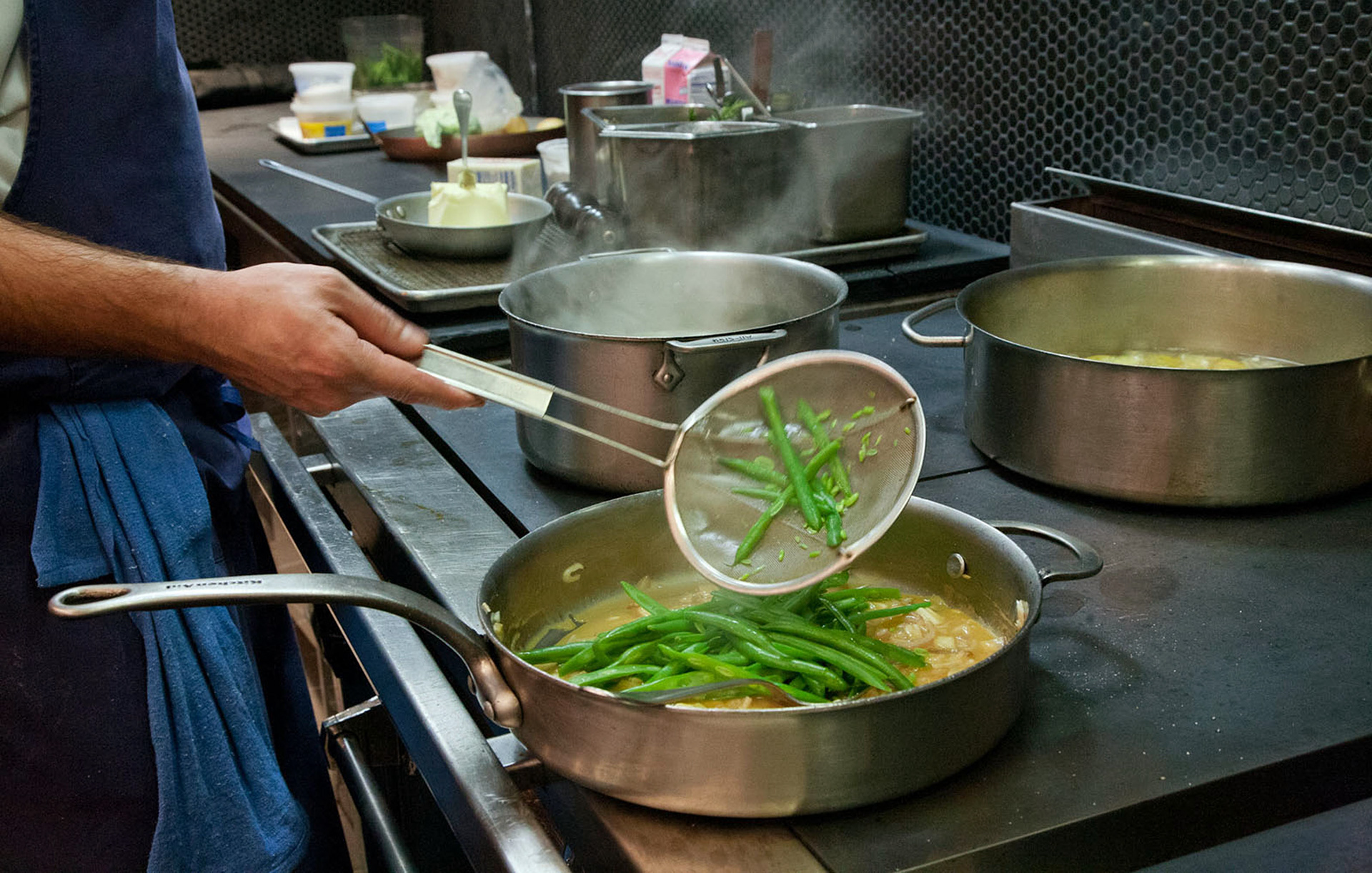 MARIANNE RAFTER IS A DIRECTOR & PHOTOGRAPHER BASED IN NEW YORK CITY