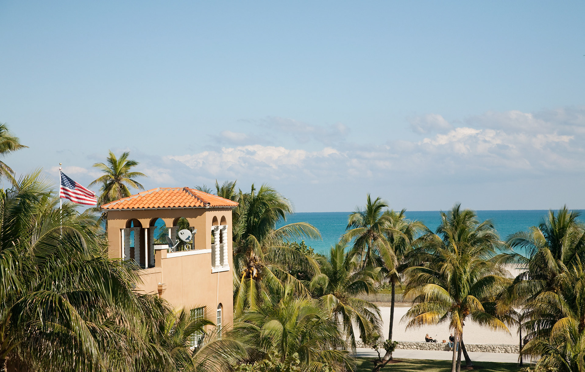 MARIANNE RAFTER IS A FASHION, PORTRAIT AND LIFESTYLE PHOTOGRAPHER BASED IN NEW YORK miami beach