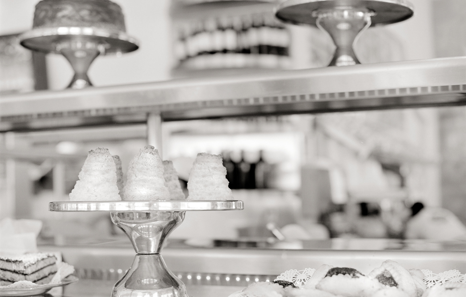 MARIANNE RAFTER IS A FASHION, PORTRAIT AND LIFESTYLE PHOTOGRAPHER BASED IN NEW YORK miami beach