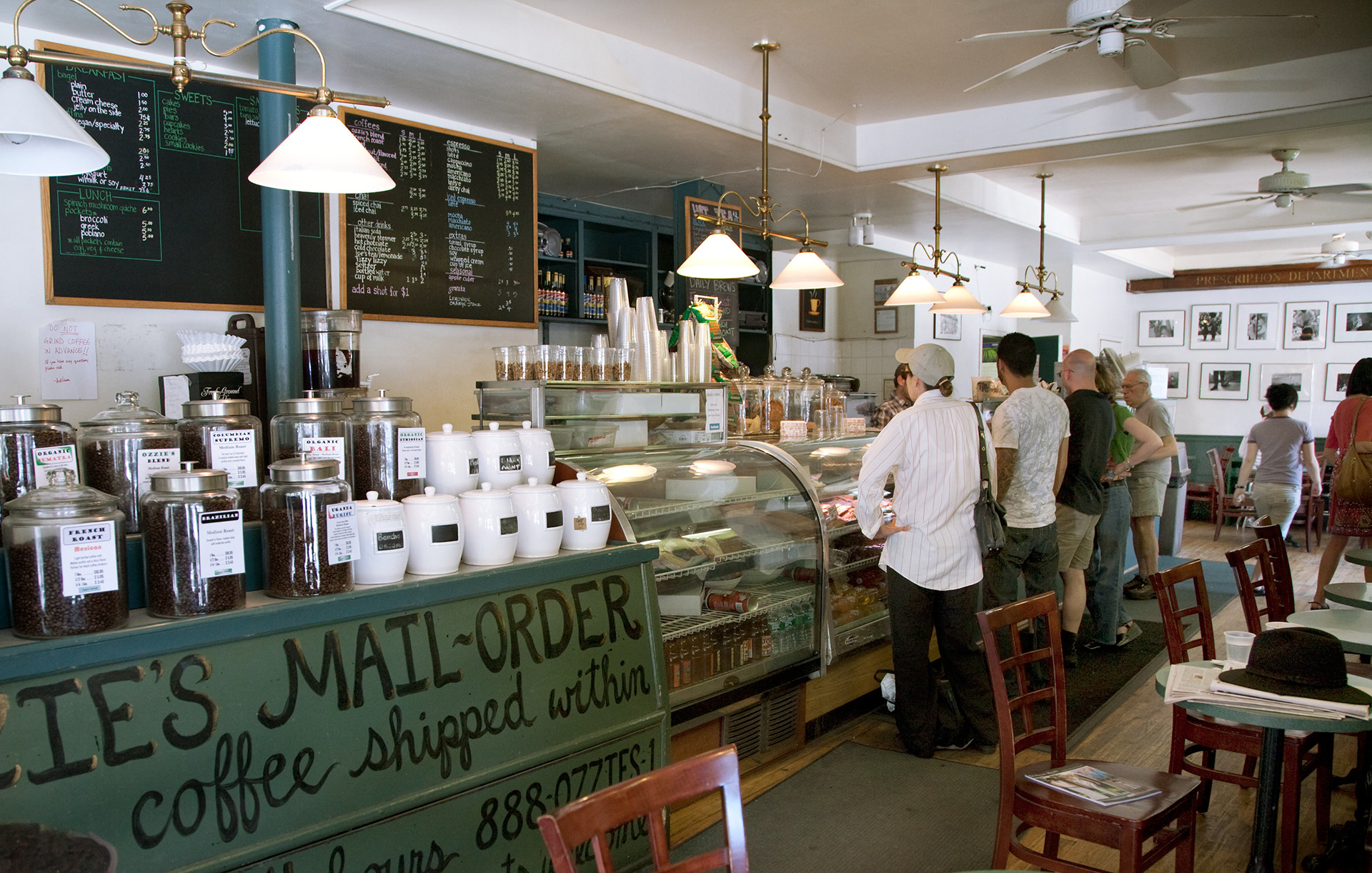 MARIANNE RAFTER IS A FASHION, PORTRAIT AND LIFESTYLE PHOTOGRAPHER BASED IN NEW YORK travel new york city manhattan brooklyn