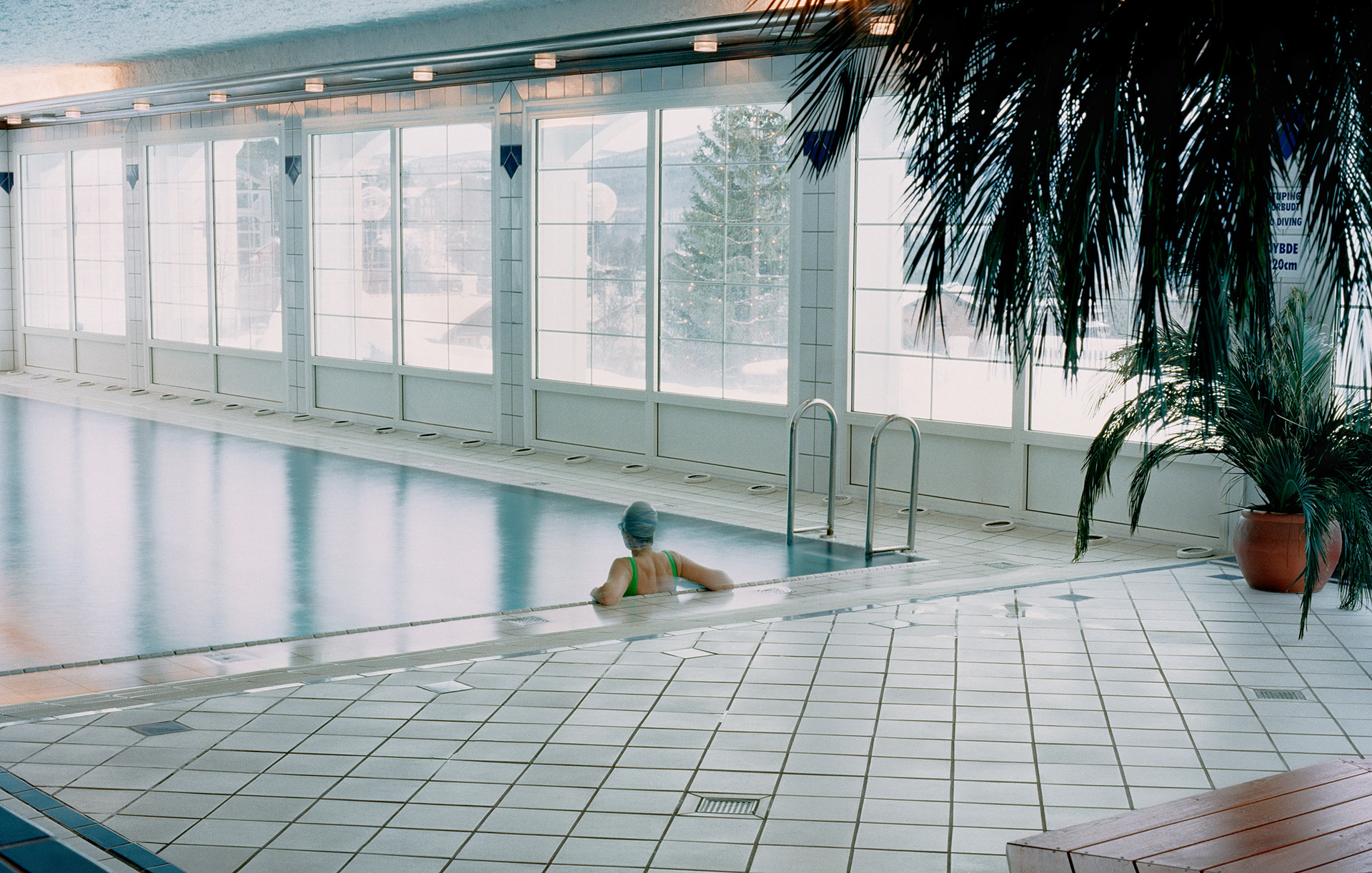 MARIANNE RAFTER IS A FASHION, PORTRAIT AND LIFESTYLE PHOTOGRAPHER BASED IN NEW YORK dr. holms geilo norway