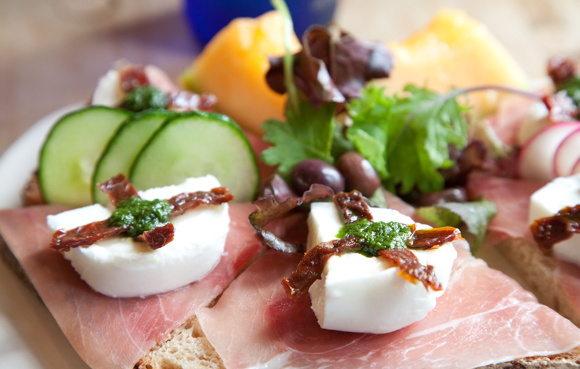 MARIANNE RAFTER IS A FASHION, PORTRAIT AND LIFESTYLE PHOTOGRAPHER NEW YORK