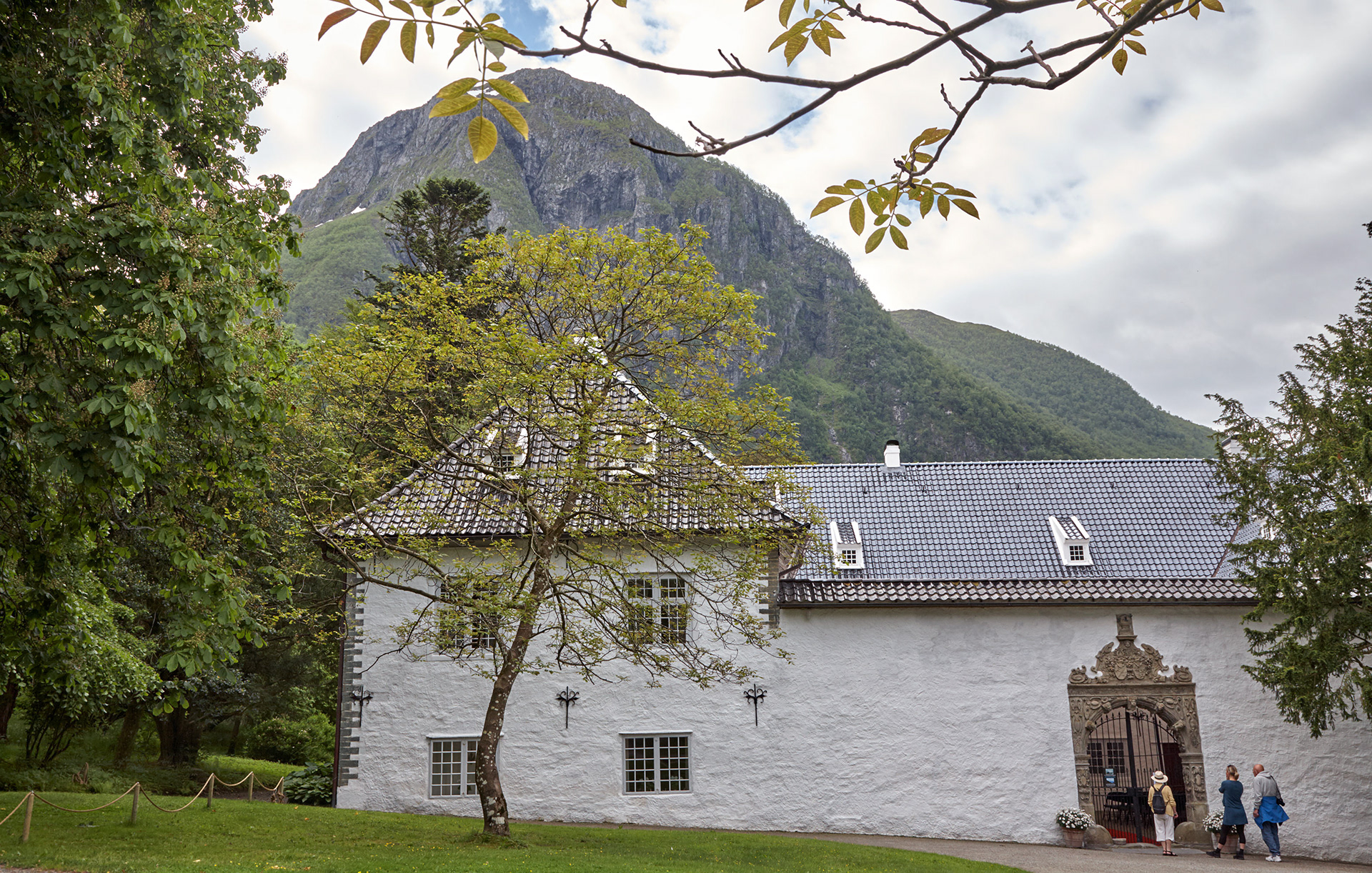 MARIANNE RAFTER IS A FASHION, PORTRAIT AND LIFESTYLE PHOTOGRAPHER BASED IN NEW YORK