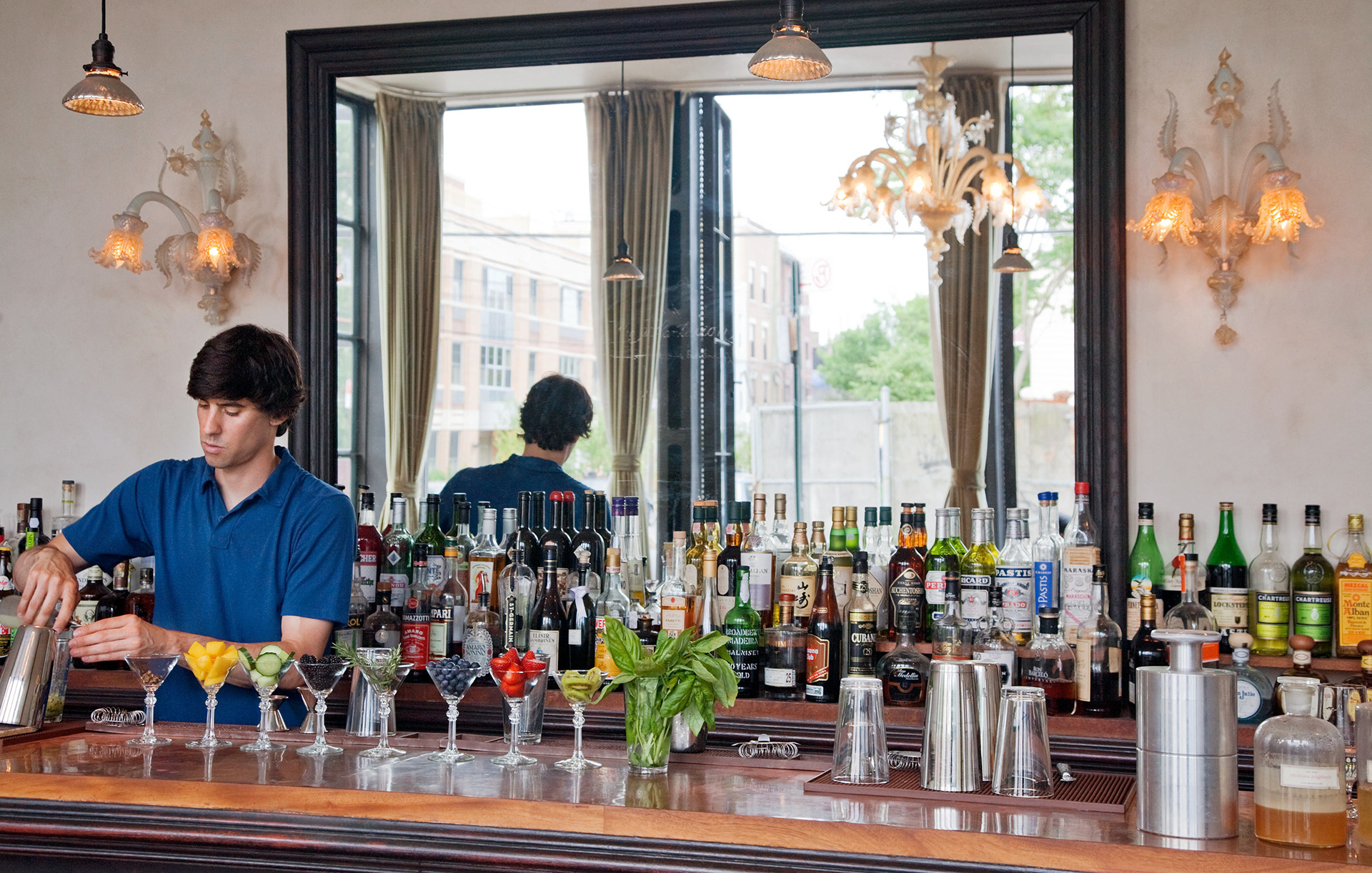 MARIANNE RAFTER IS A FASHION, PORTRAIT AND LIFESTYLE PHOTOGRAPHER BASED IN NEW YORK