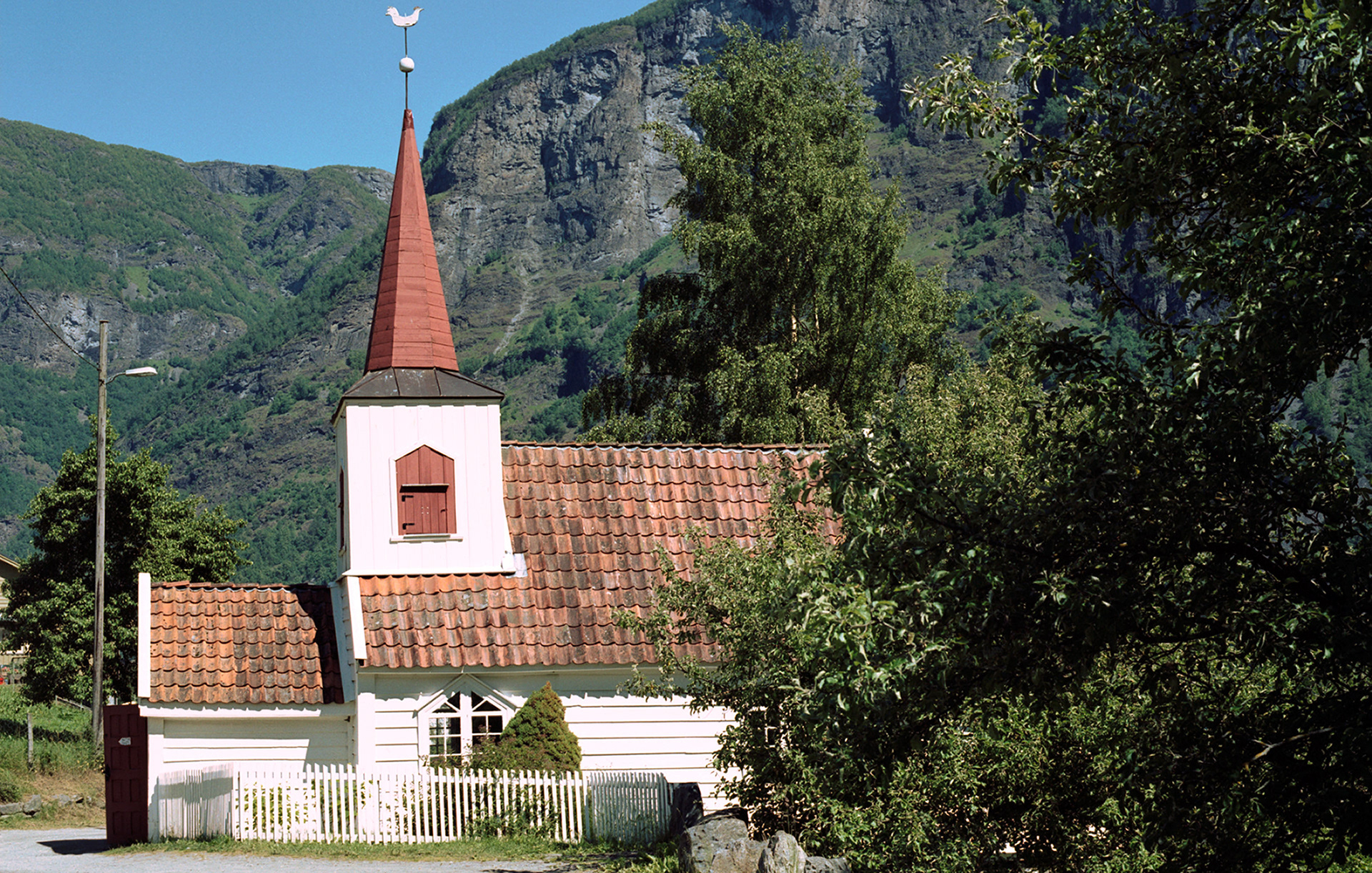 MARIANNE RAFTER IS A FASHION, PORTRAIT AND LIFESTYLE PHOTOGRAPHER BASED IN NEW YORK norwegian fjords mountains undredal stavkirke