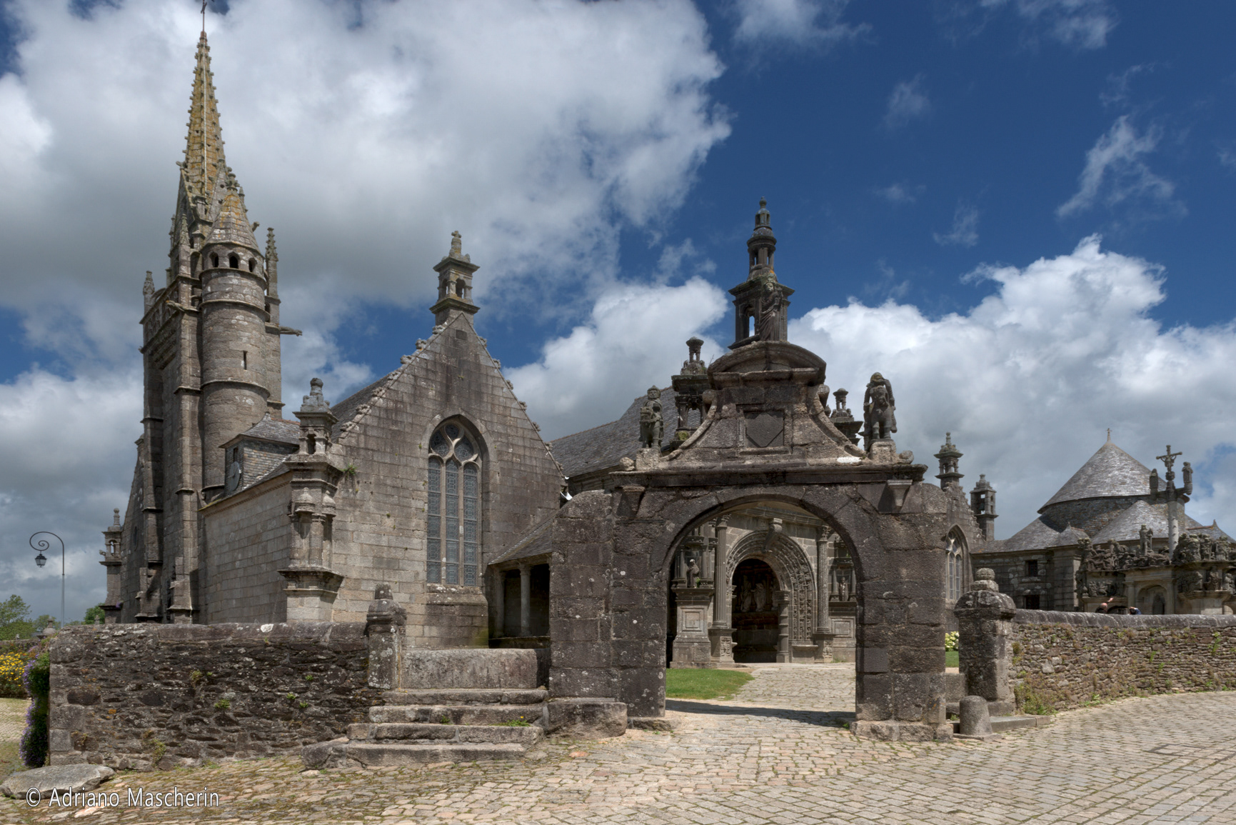Guimiliau - Recinto parrocchiale - Parish enclosure