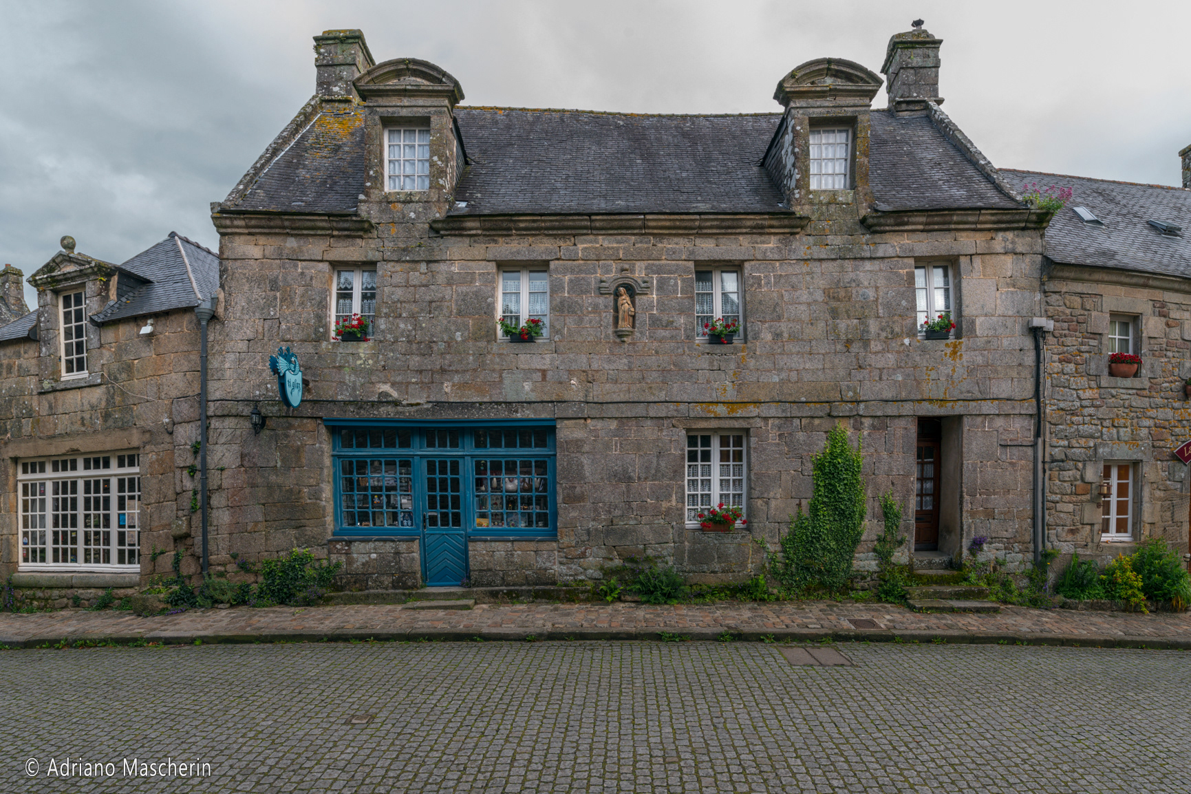 Locronan