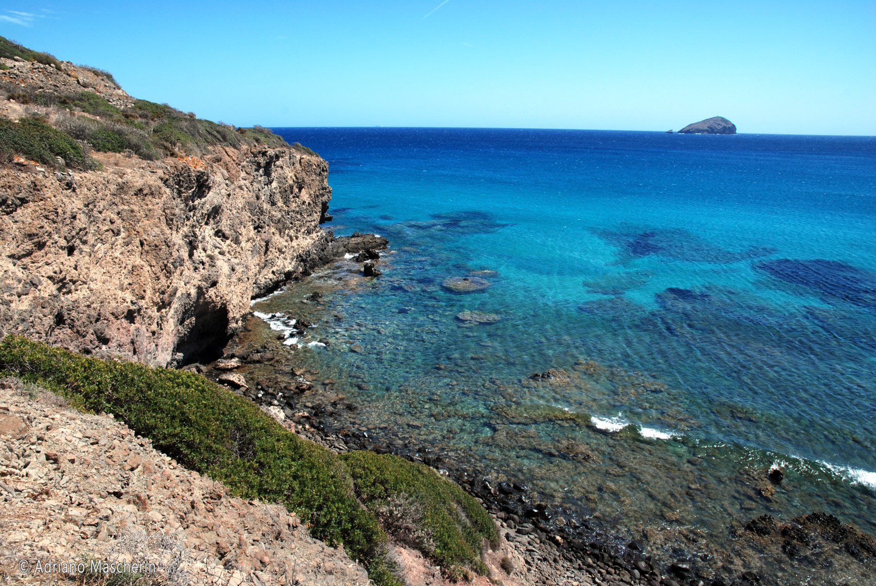 Sant'Antioco - Torre Cannai e isola della Vacca