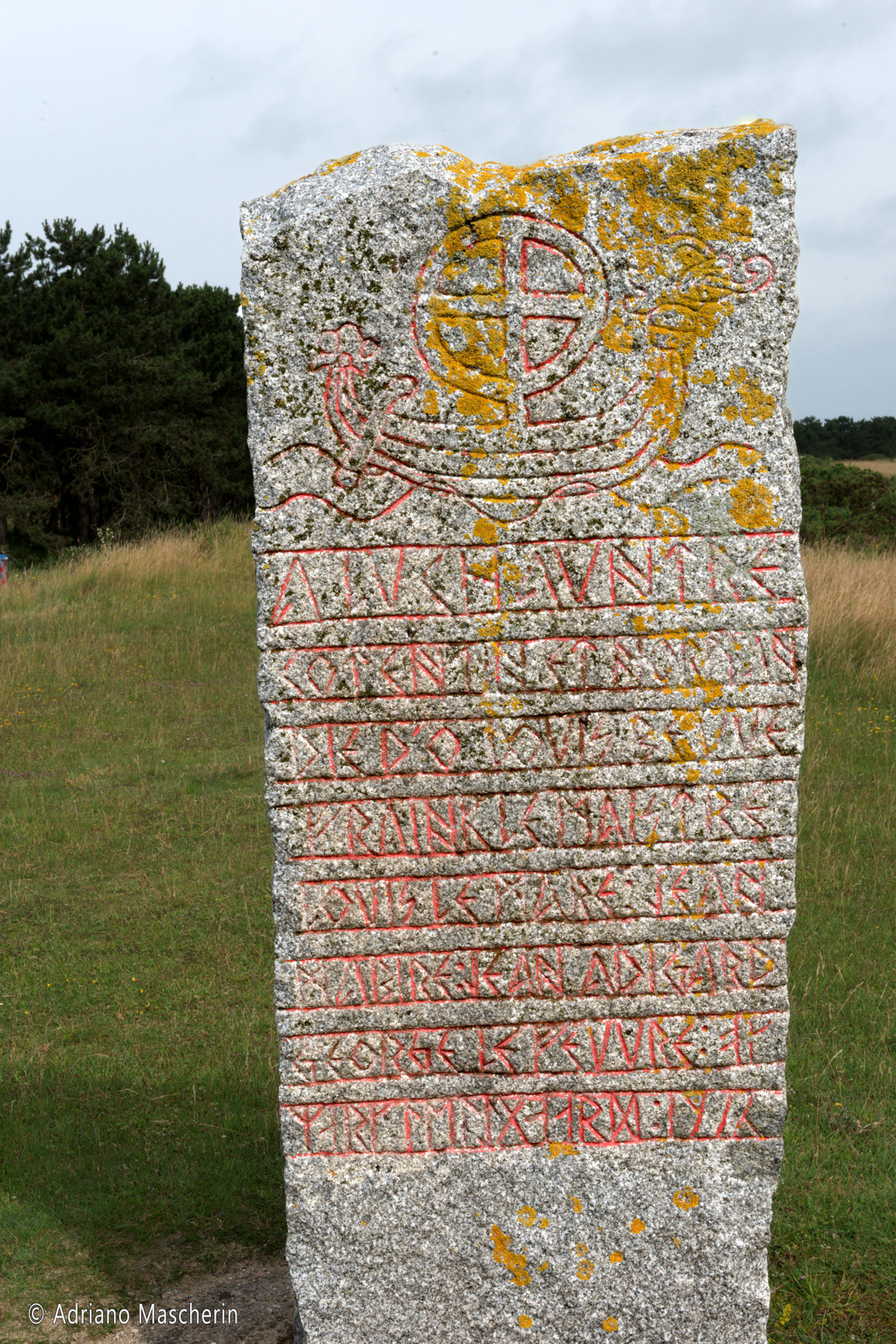 Coutanville - Monument Fernand Lechanteur