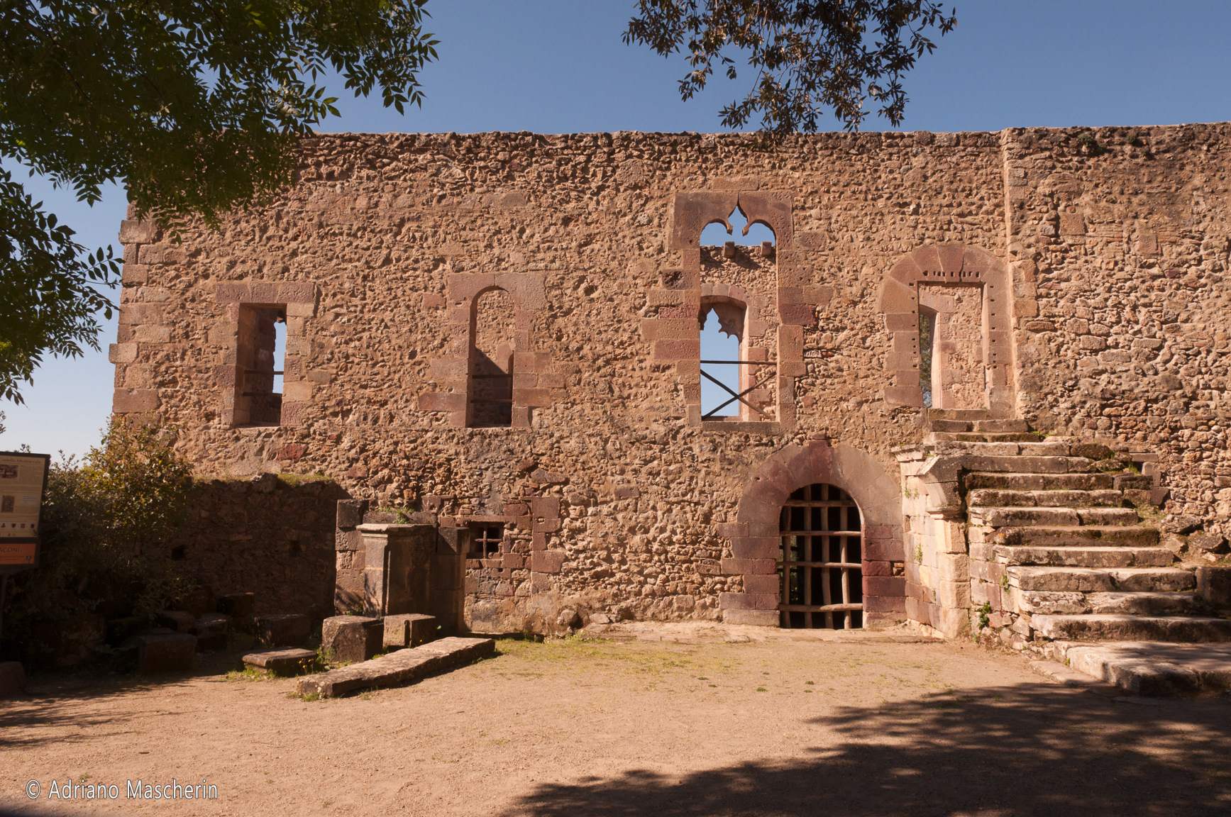 Laconi - Castello Aymerich - Aymerich Castle