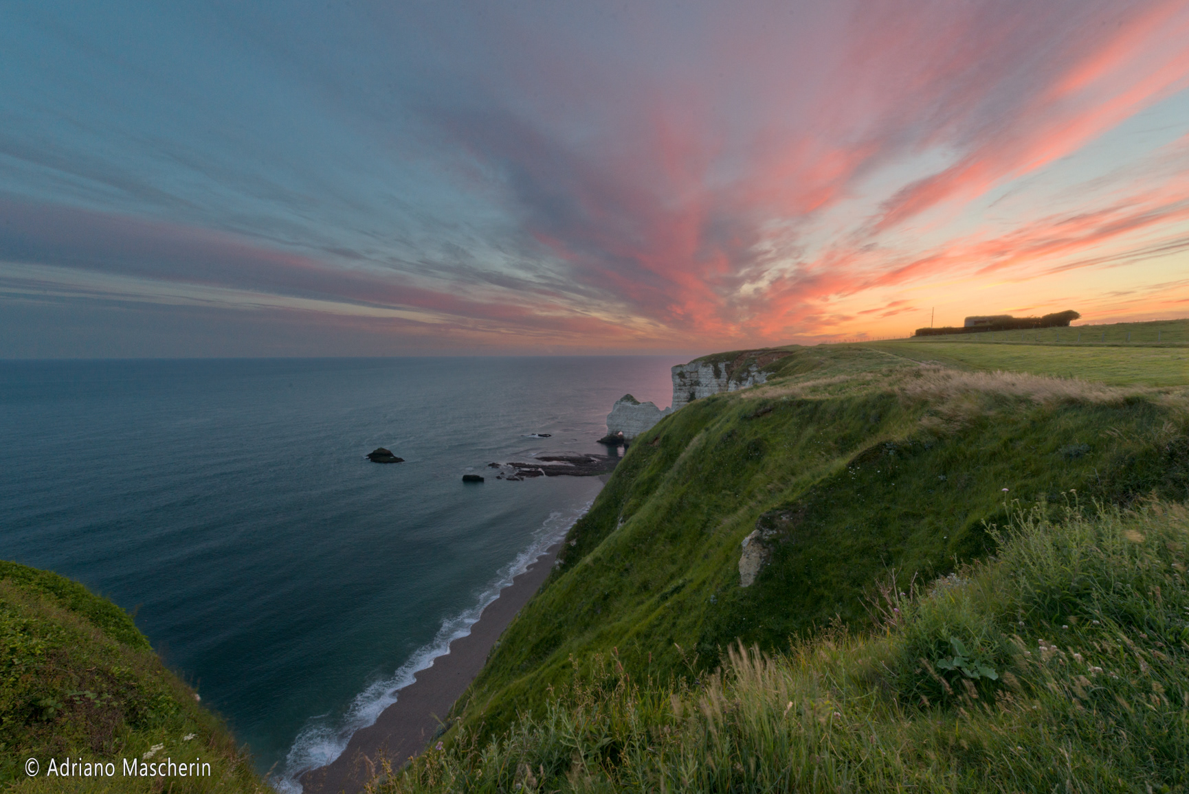 Etretat - Alba da falesia Amont - Sunrise from the Amont cliff