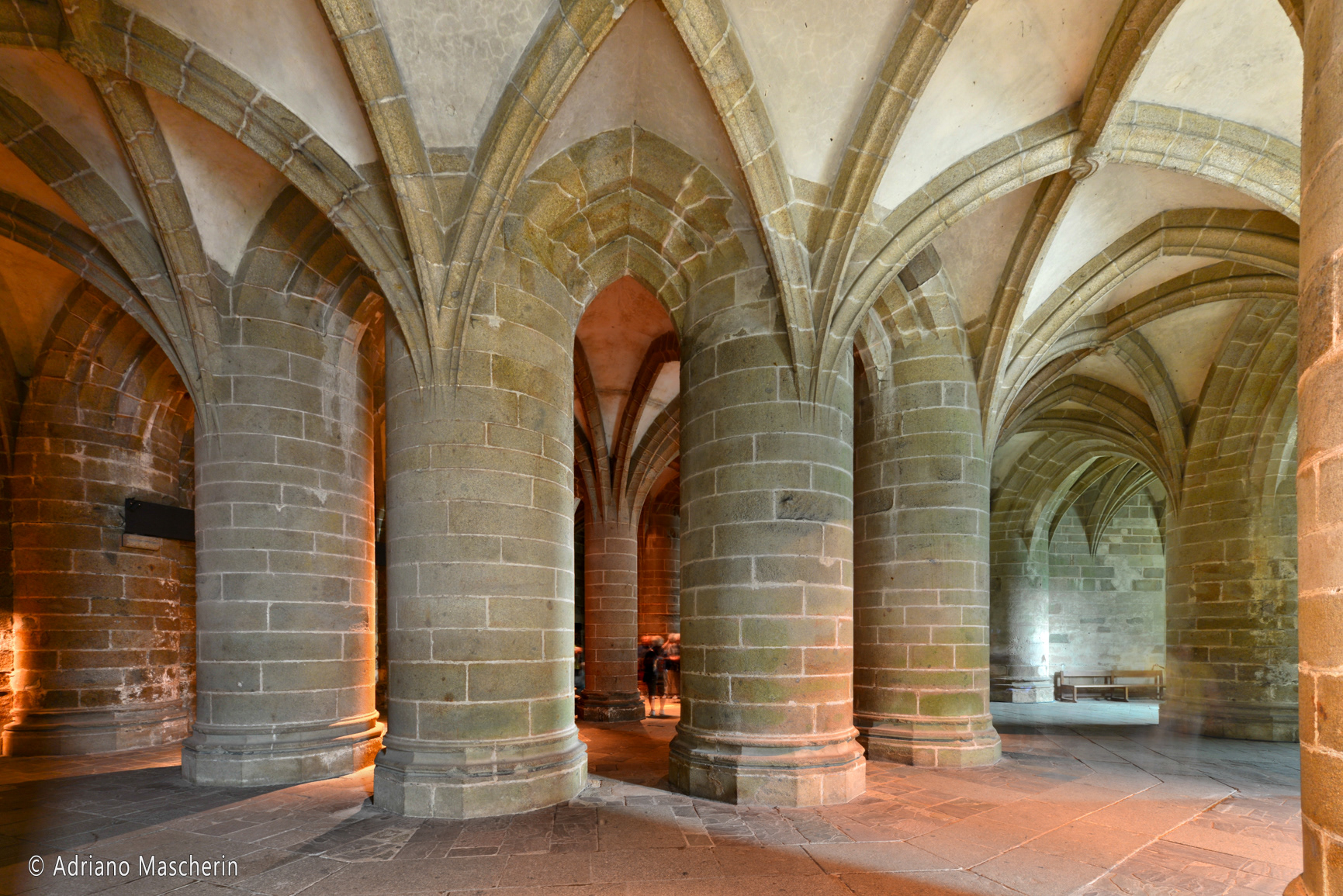 Mont St. Michel - Cripta dei "Gros Piliers" - Crypt of the 'Gros Piliers'