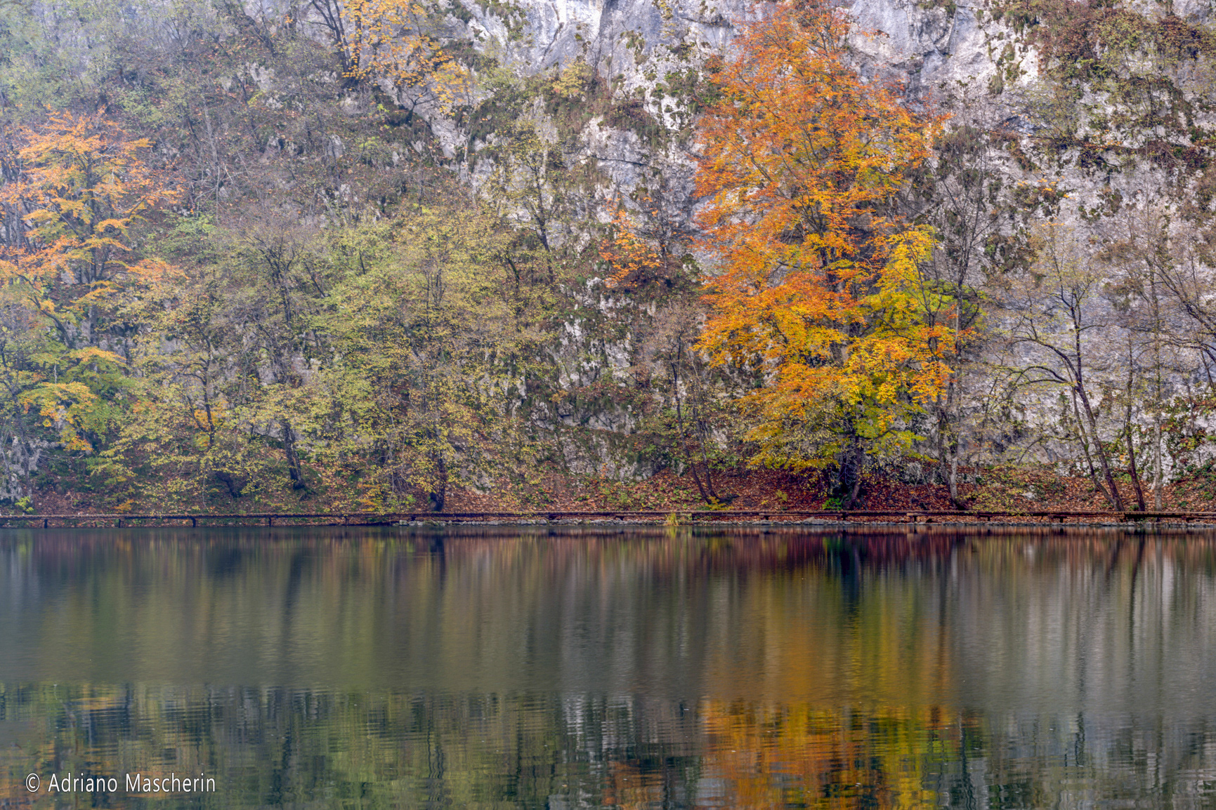 Colori e riflessi sul lago Korana - Colors and reflections on the Korana lake