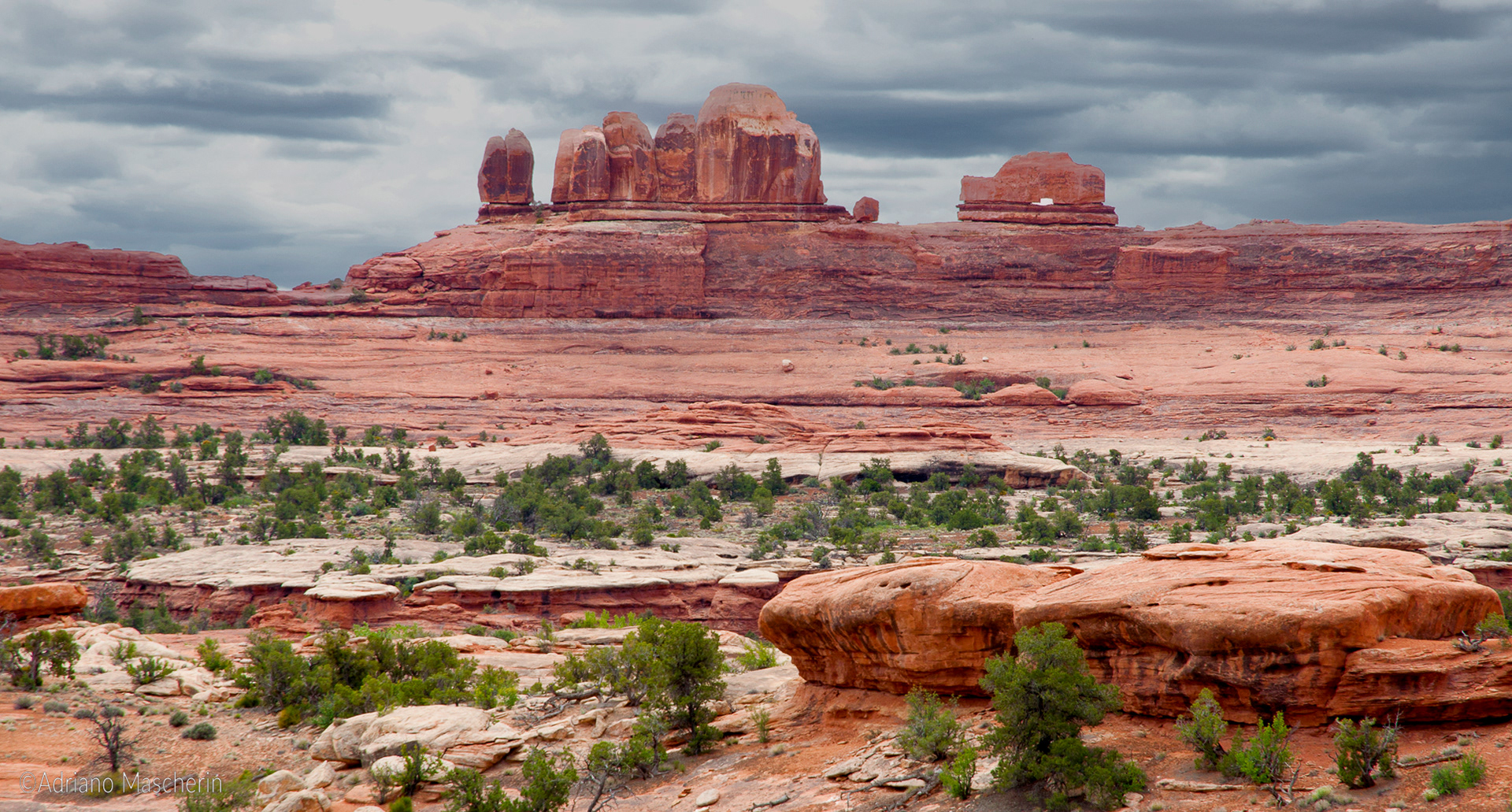 Wooden Shoe Arch Overlook - Nedles NP