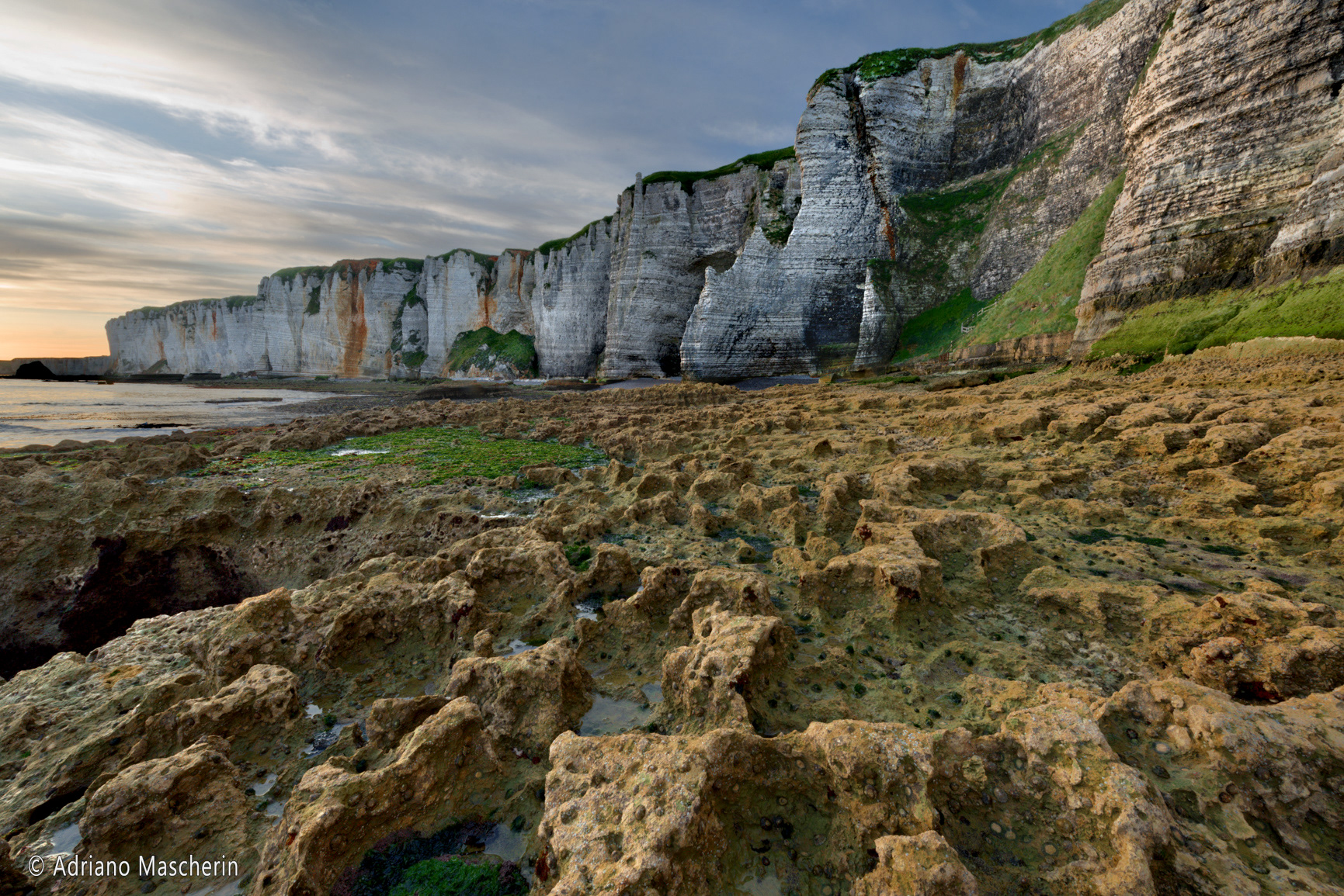 Etretat - Alba da falesia Amont - Sunrise from the Amont cliff