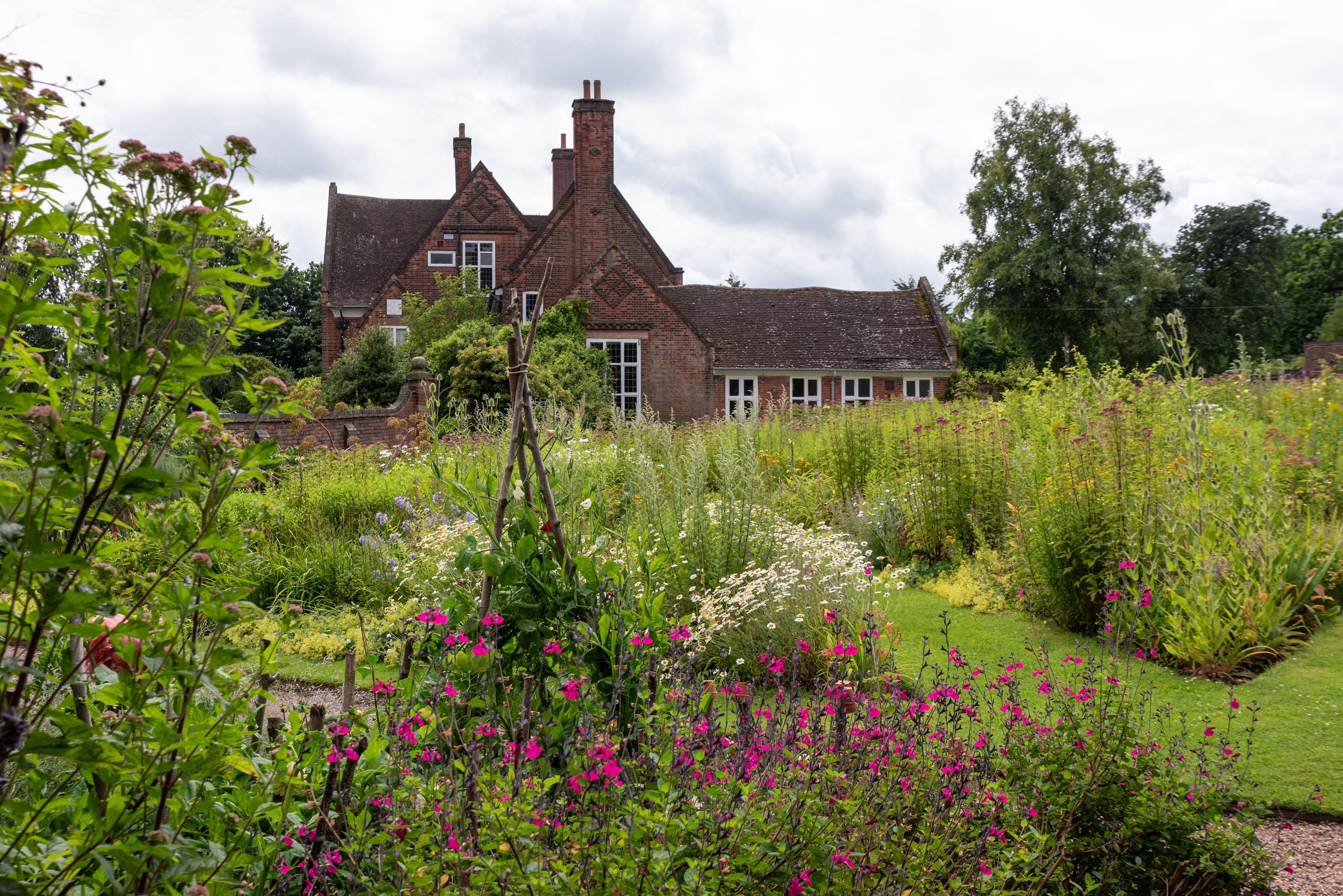 Walled Garden - Winterborne House & Gardens
