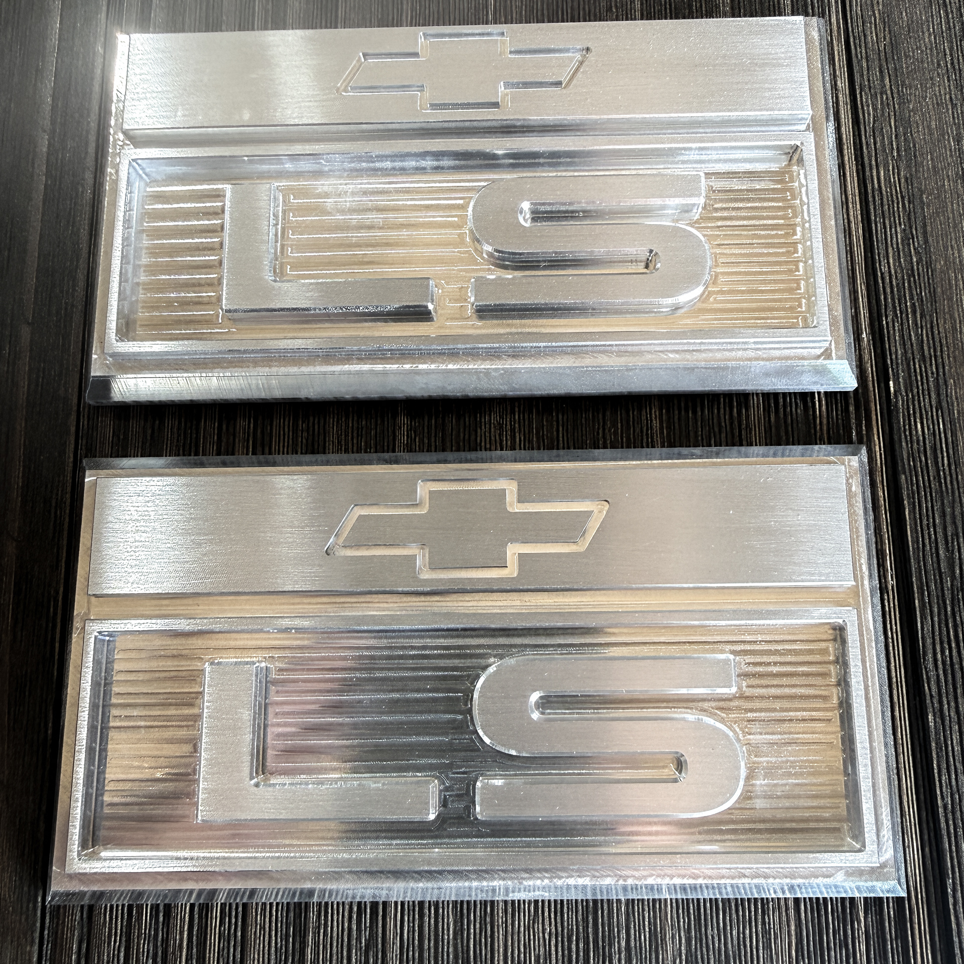 1966 Chevrolet LS fender emblem