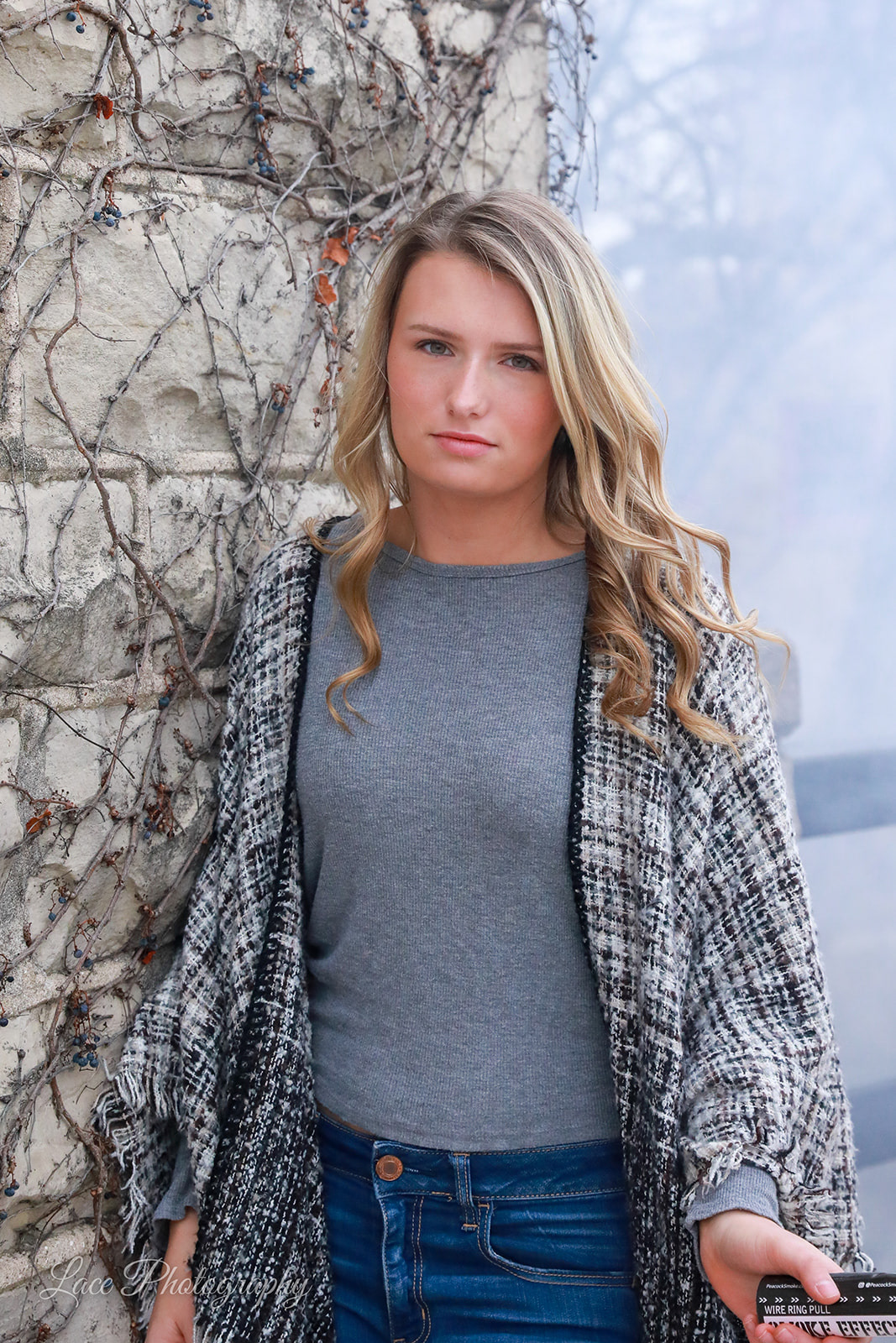 Menomonee Falls Senior Portraits
