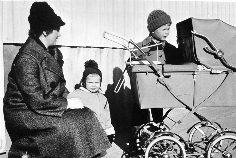 Ingegerd, Erik, Jag och Peter i vagnen