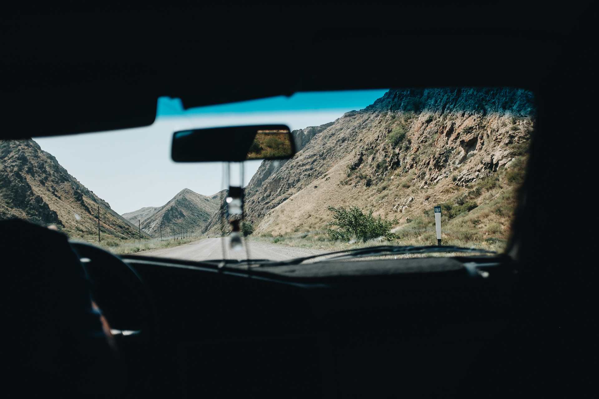 Cesta ke kaňonu Šaryn