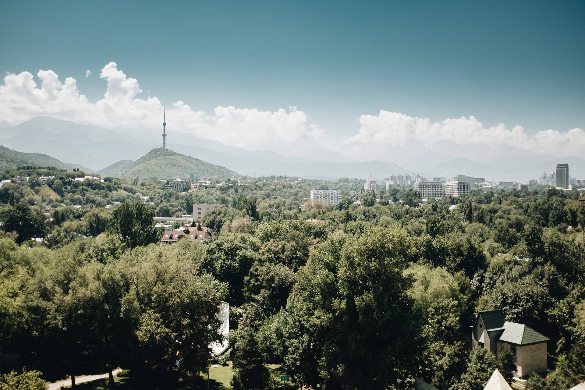 Almaty z ruskýho kola