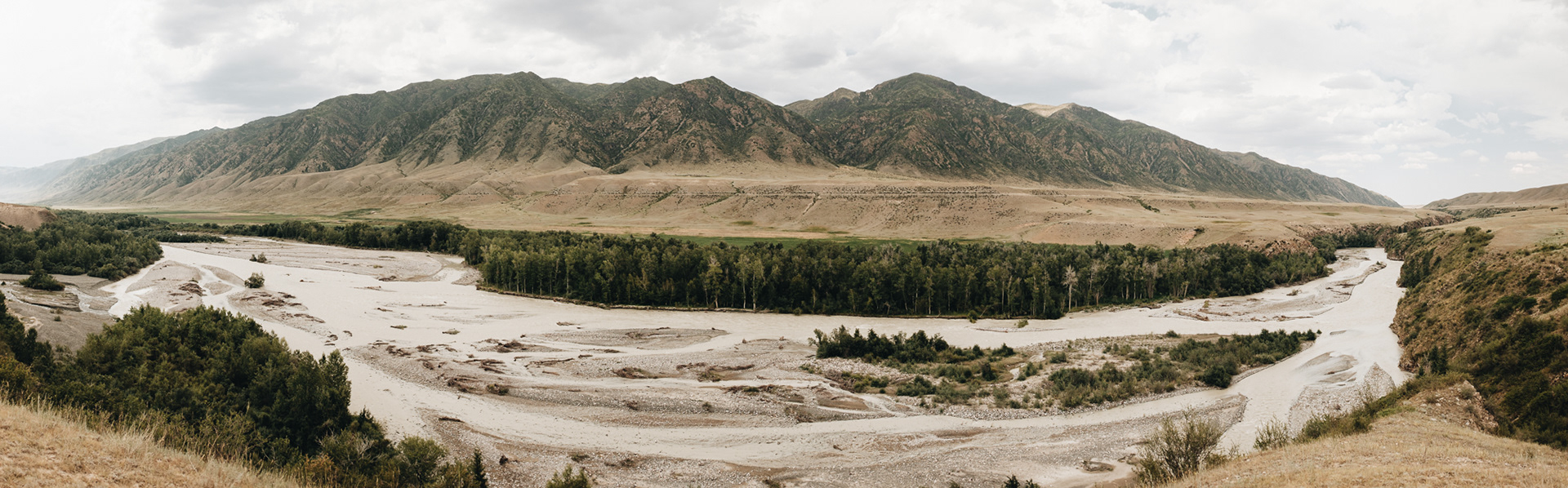 Řeka Shilik u vesnice Saty