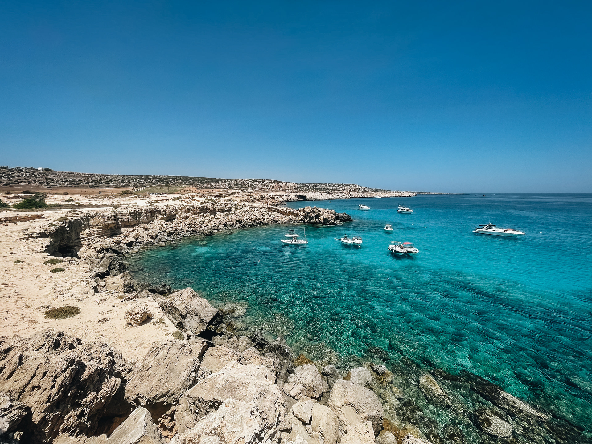 Cape Greco – super koupání u vojenské základny (na Kypru je jich plno)