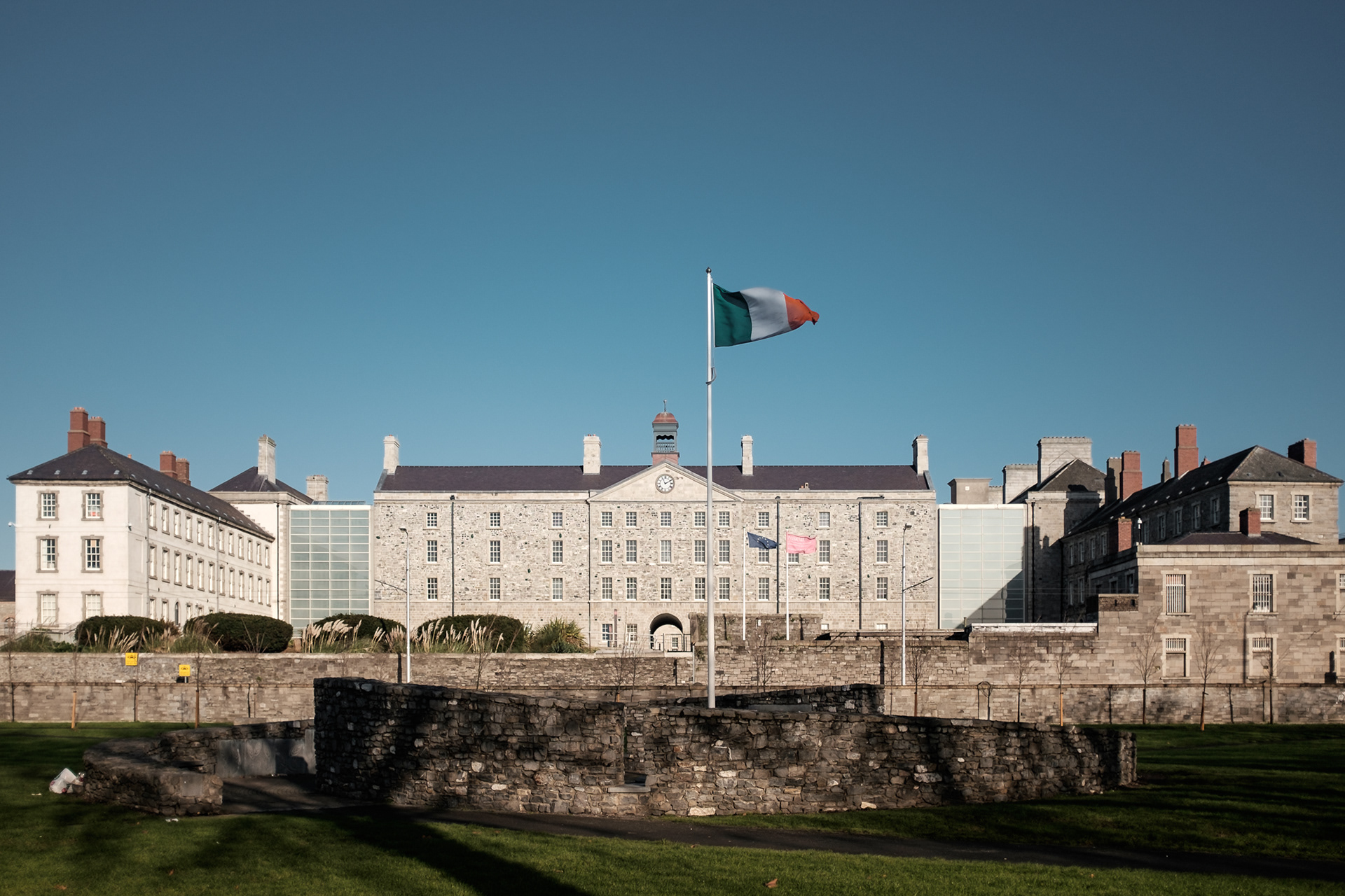 Collins Barracks – nejstarší kasárna v Evropě