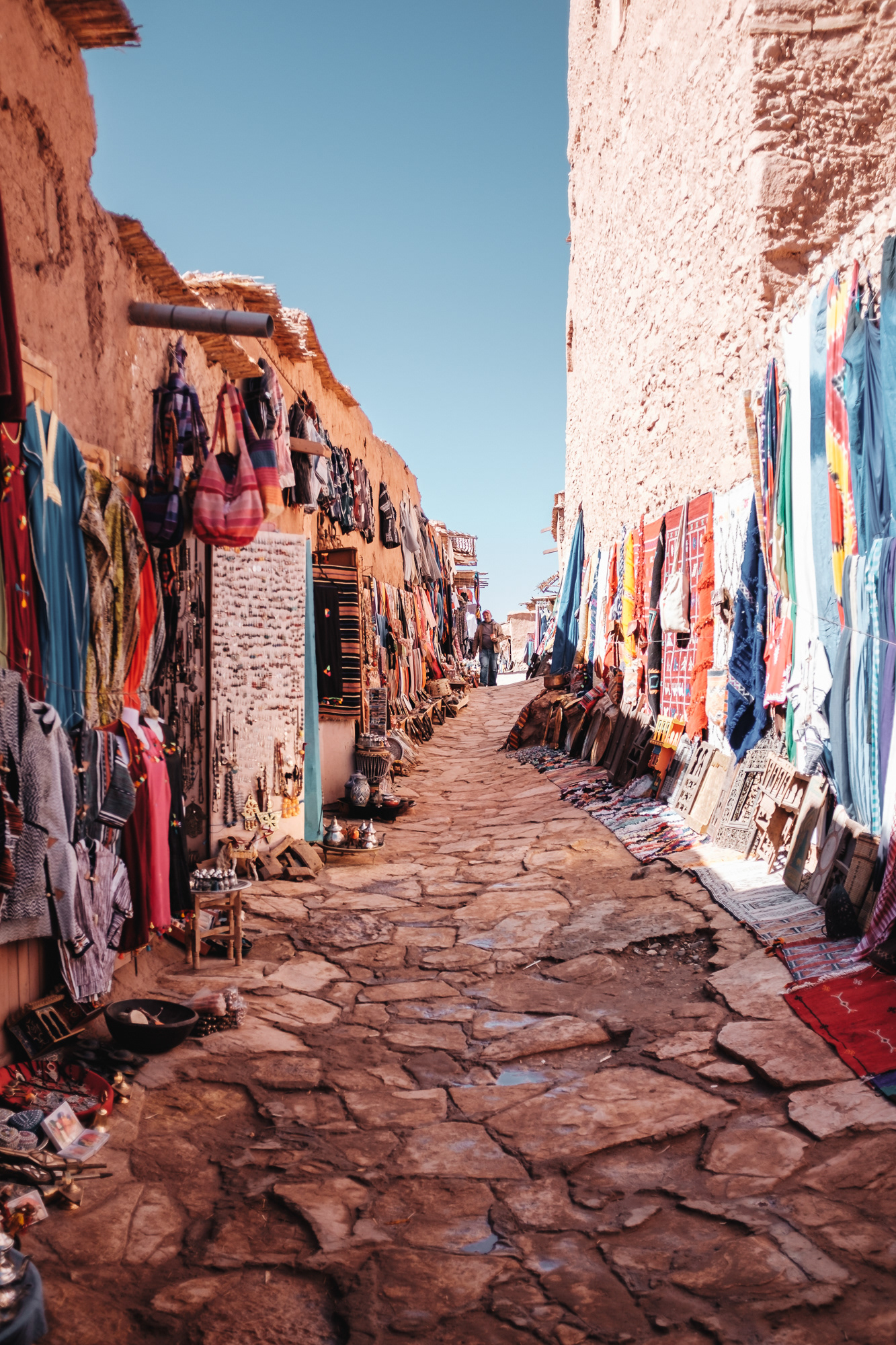 Aït Benhaddou - ksar pod Vysokým Atlasem na pomezí Sahary, natáčela se tu řada filmů a seriálů (Gladiátor, GoT, ...)