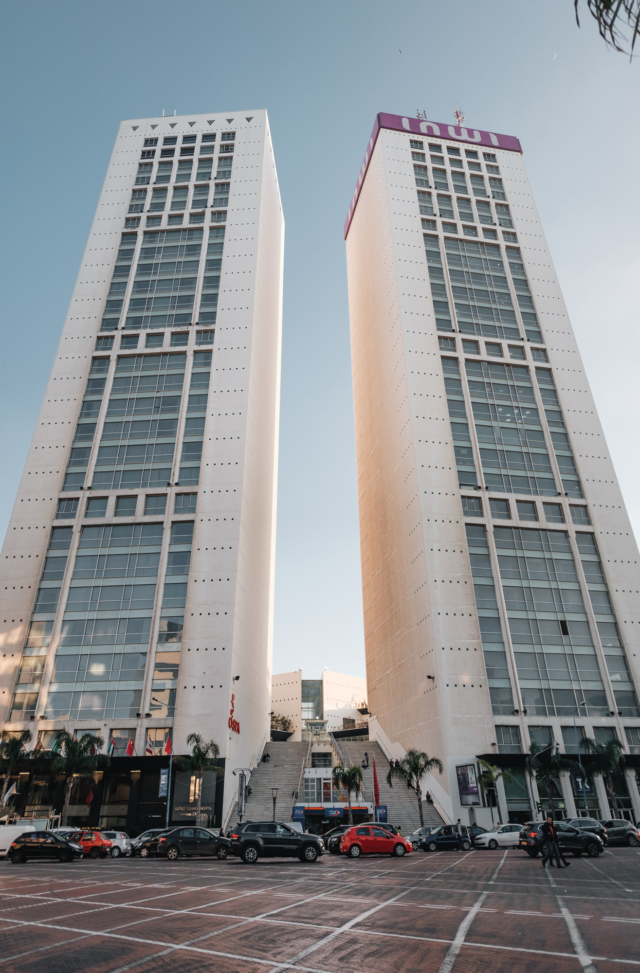 Twin centre