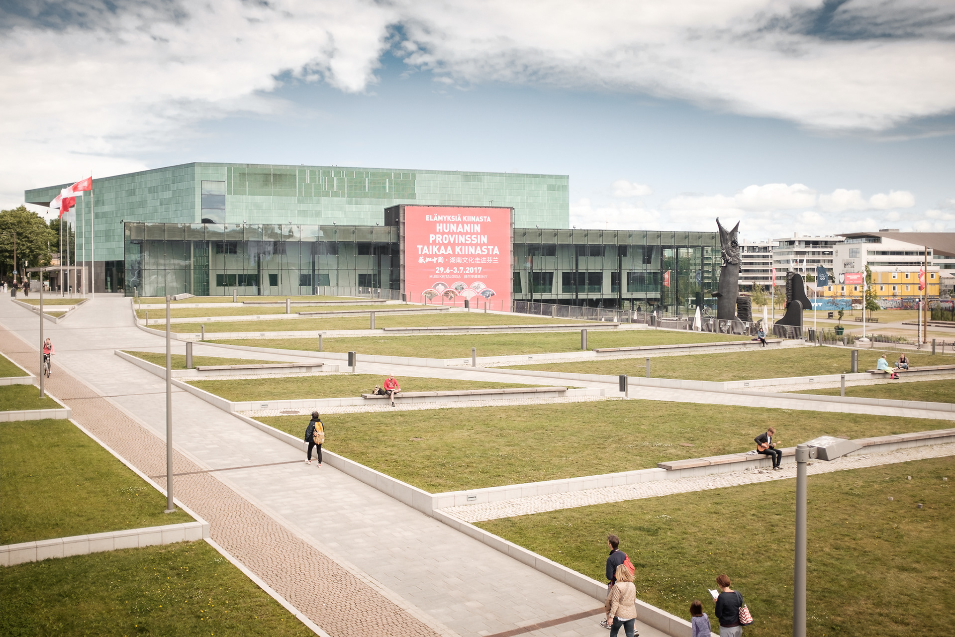 Musiikkitalo - park a centrum hudby