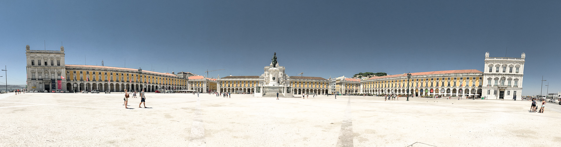 Praça do Comércio - největší náměstí v Lisabonu