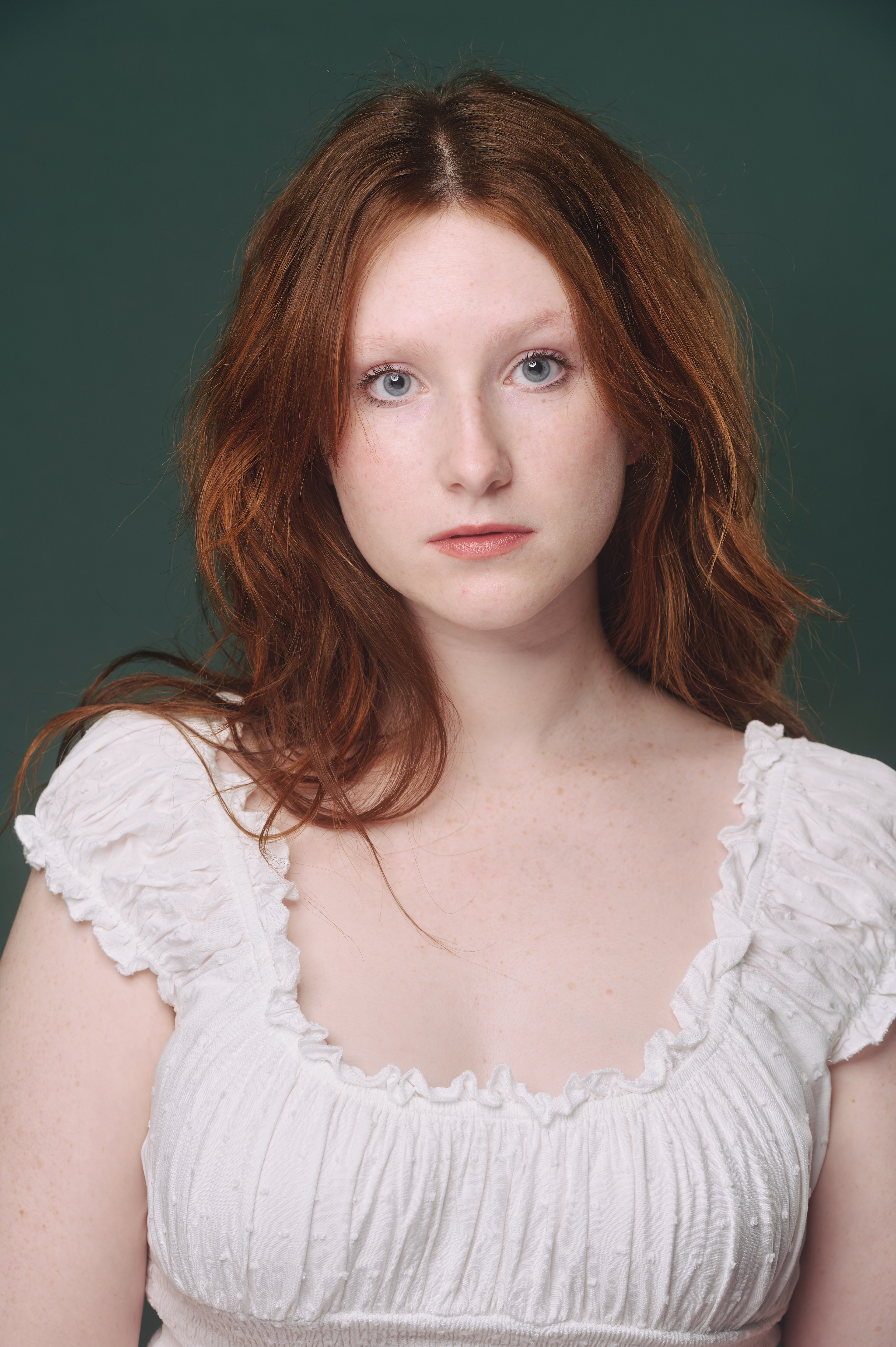 Fun fact! I have naturally bleach blonde eyebrows :)