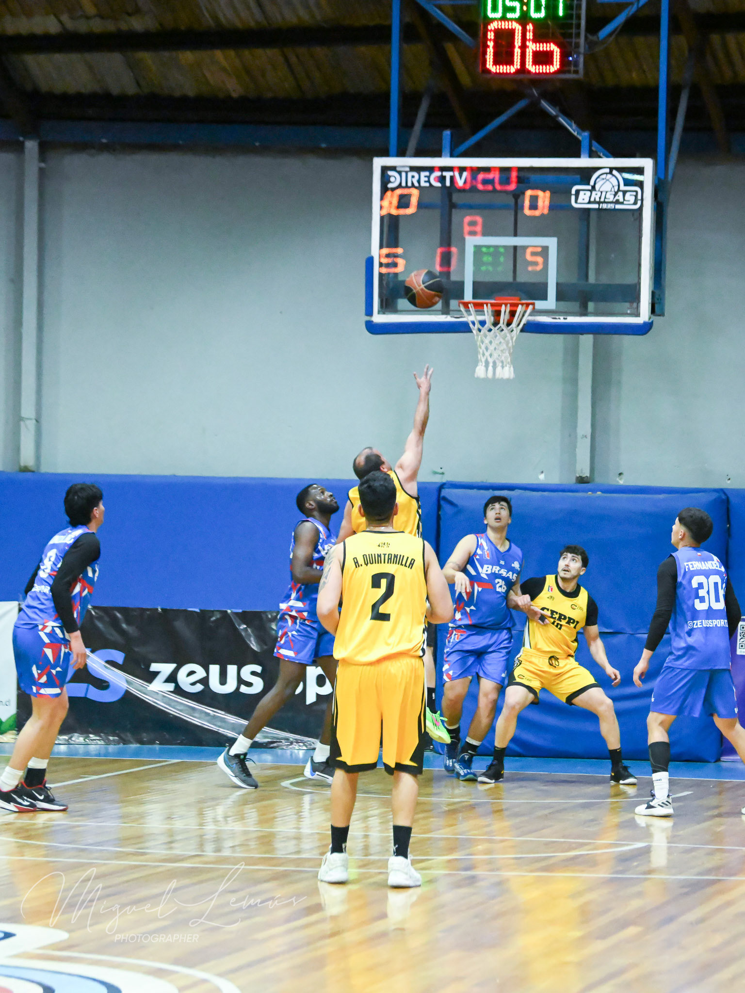 Metro Basket Open Juego : Club Brisa Vs. Sergio Ceppi