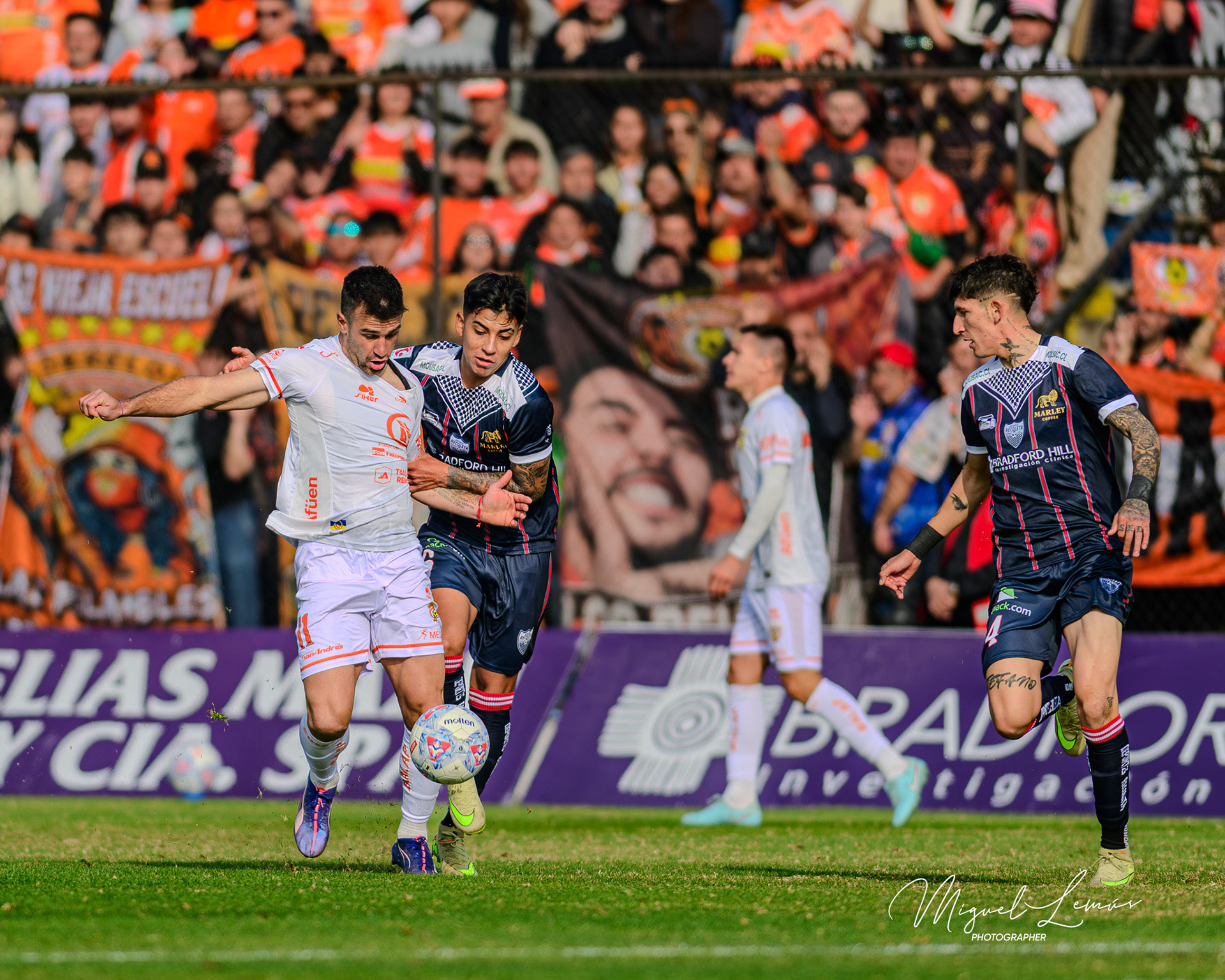 Santiago, Chile - 2026-05-21: Acción del partido entre Deportes Recoleta Vs Cobreloa Liga de Ascenso 2026 disputado en el  Estadio Municipal de RecoletaFecha 13 del campeonato de Ascenso 2026Foto: Miguel Lemus Dávila